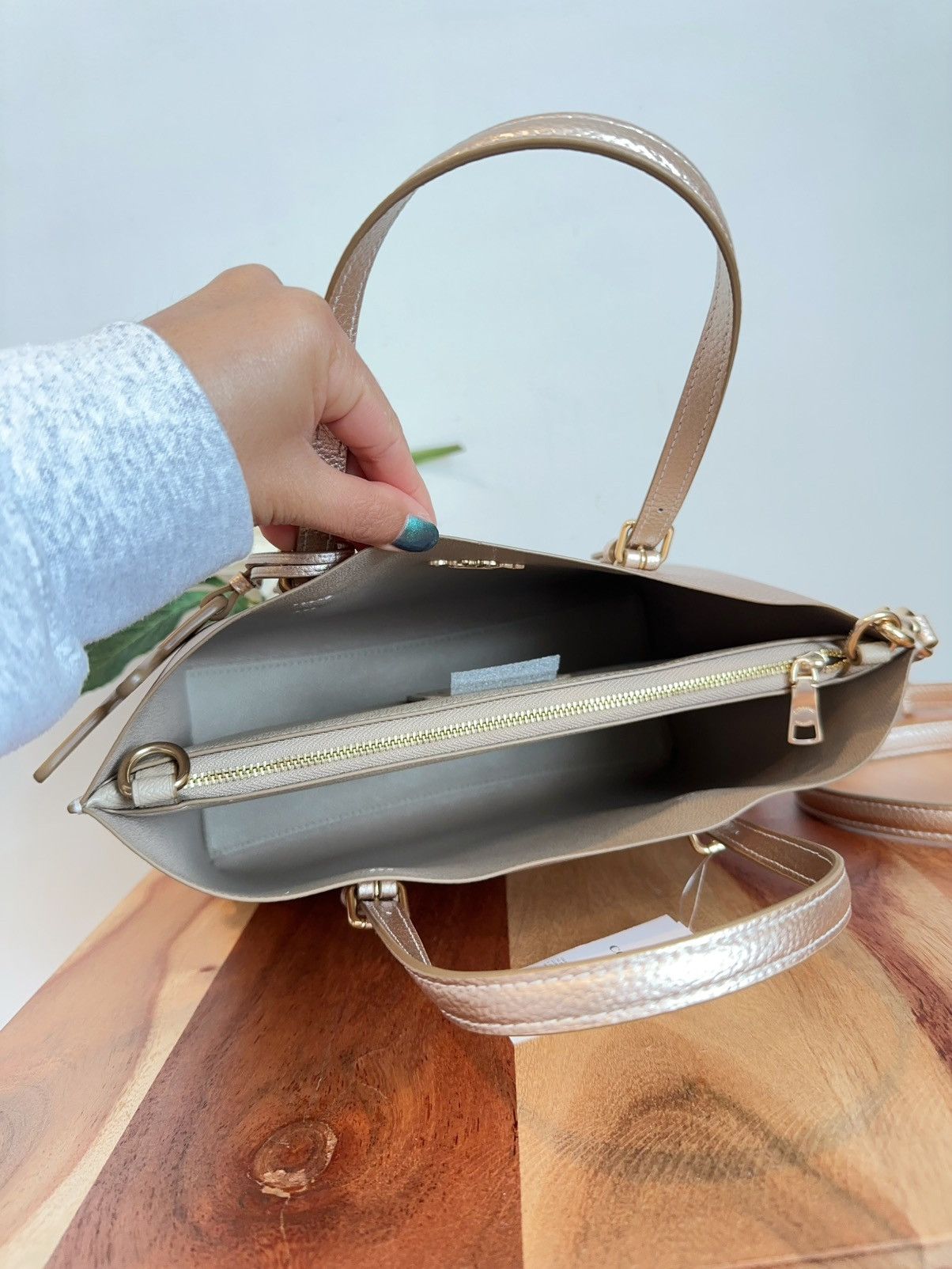 Coach NWT Coach Mollie Tote Bag 25 Size ONE SIZE - 7 Thumbnail