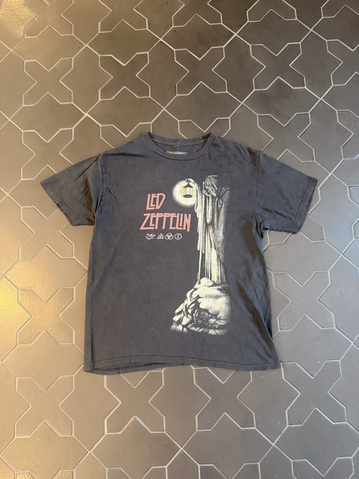 Led Zeppelin Led Zeppelin Tee Size US L / EU 52-54 / 3 - 1 Thumbnail