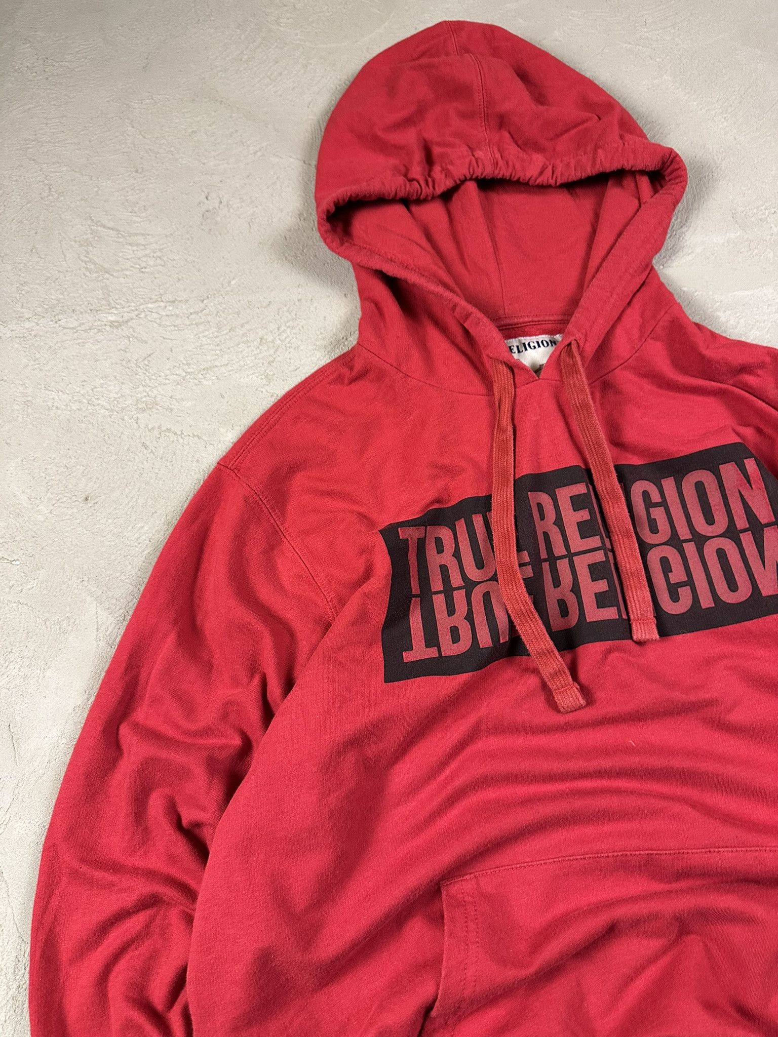 True Religion Vintage Y2k True Religion Spellout Logo Hoodie Size US L / EU 52-54 / 3 - 5 Thumbnail