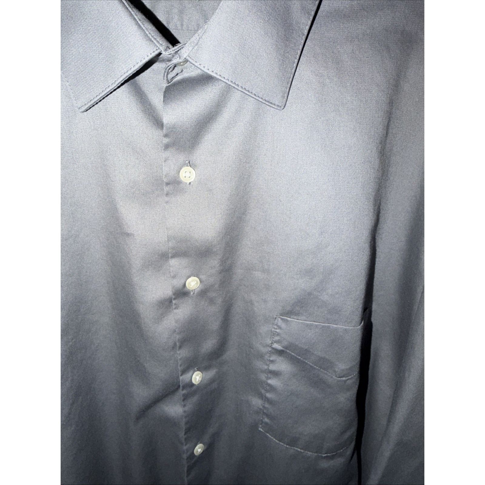 Van Heusen Van Heusen Men 18 1/2 34/35 Grey Satin Button Up Shirt Size US XXL / EU 58 / 5 - 3 Thumbnail