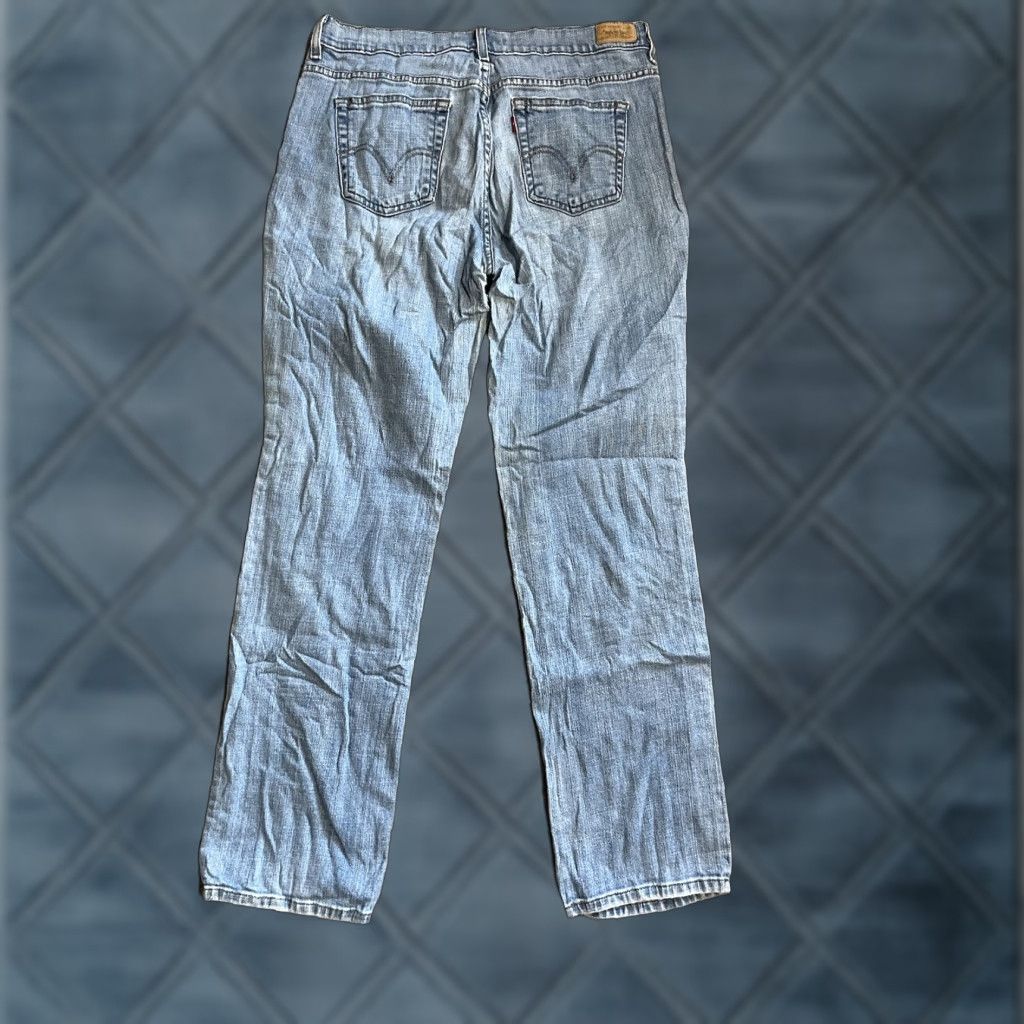 Levi's VINTAGE Levi's Jeans Womens 10 Medium Blue 505 Straight Leg Zip Fly Casual Size 32" / US 10 / IT 46 - 1 Thumbnail