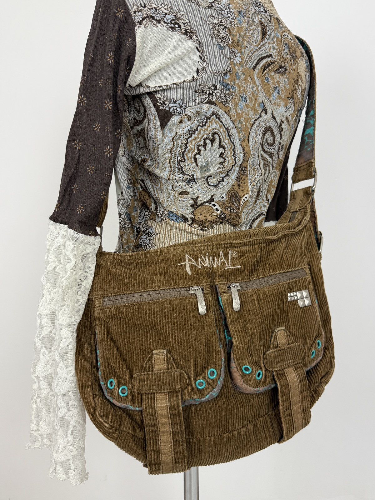 Other Y2K Vintage Animal Olive Corduroy Cargo Crossbody Bag Size ONE SIZE - 1 Thumbnail