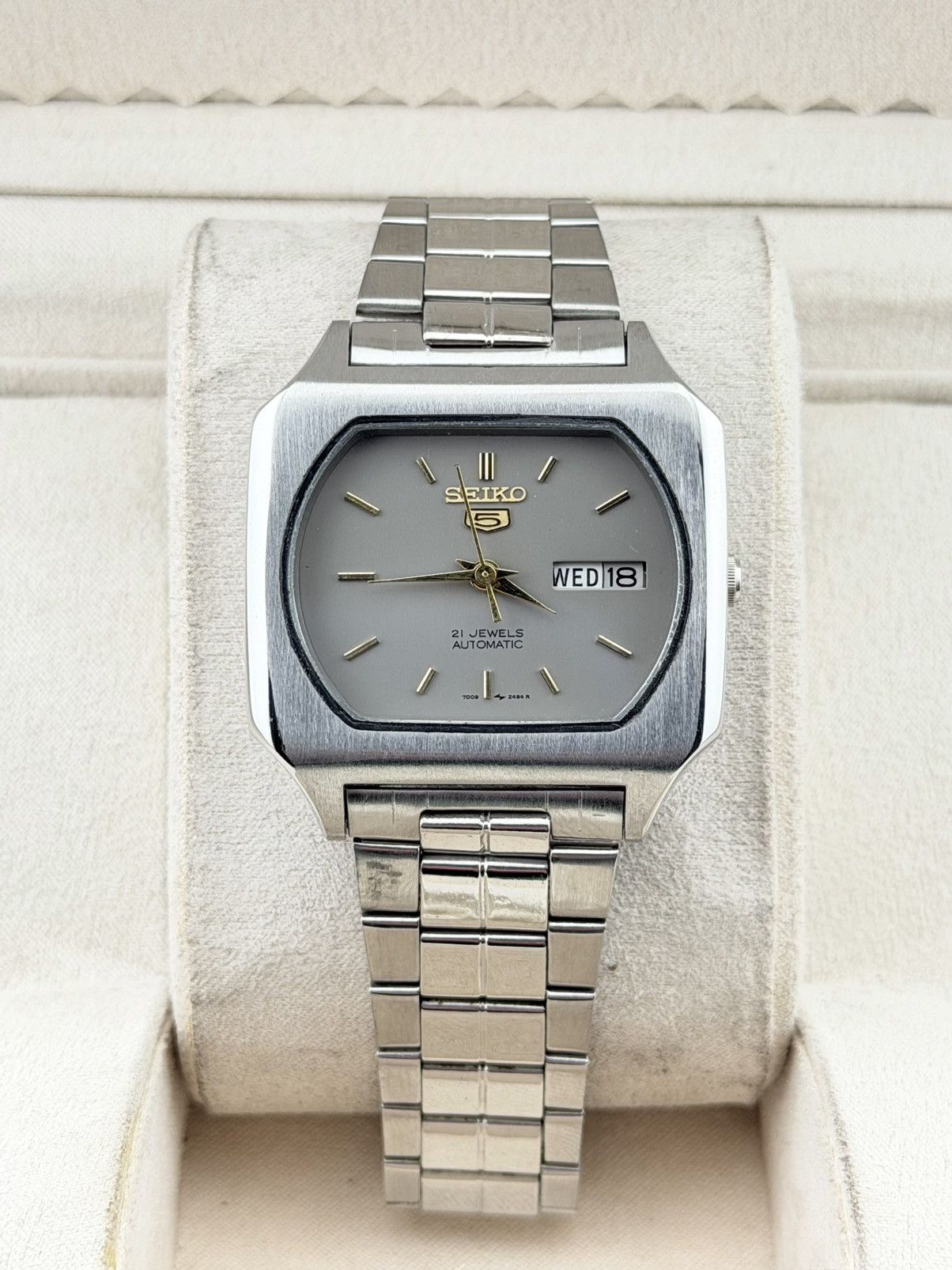 Seiko Seiko 5 Vintage Watch Automatic Gray Dial Size 36 - 1 Thumbnail