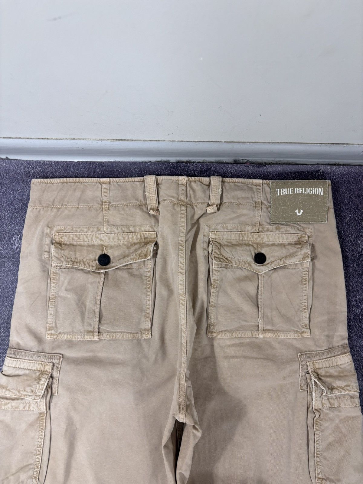 True Religion True Religion Bermuda Long Men’s Hype Baggy Cargo Shorts Size US 38 / EU 54 - 19 Thumbnail