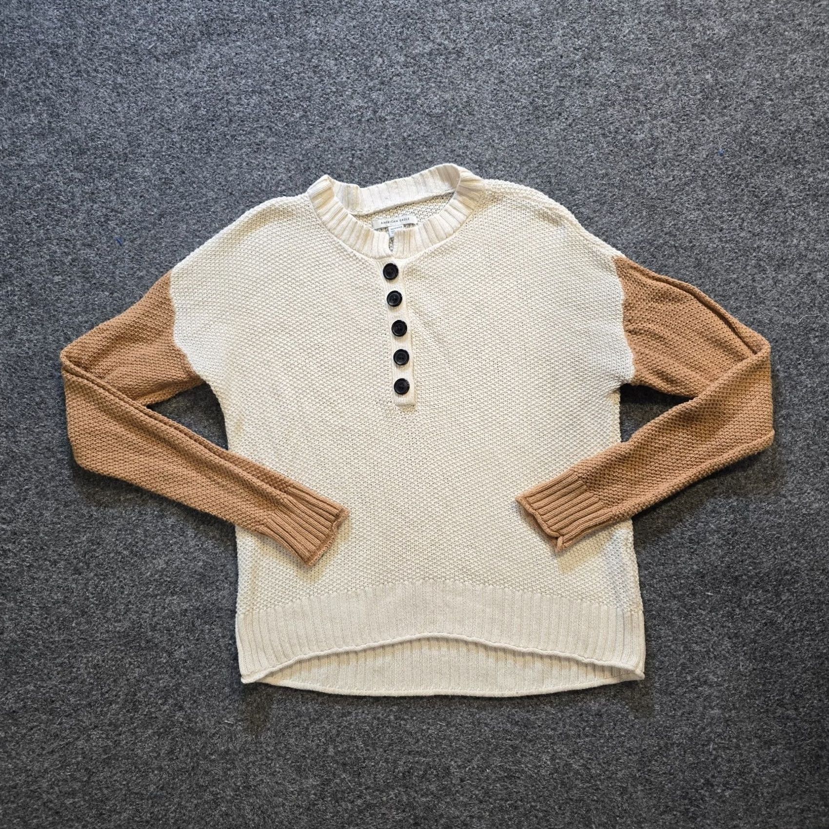 American Eagle Outfitters American Eagle Sweater Womens XS Beige Henley Colorblock Capsule Casual Shirt Size XS / US 0-2 / IT 36-38 - 2 Thumbnail