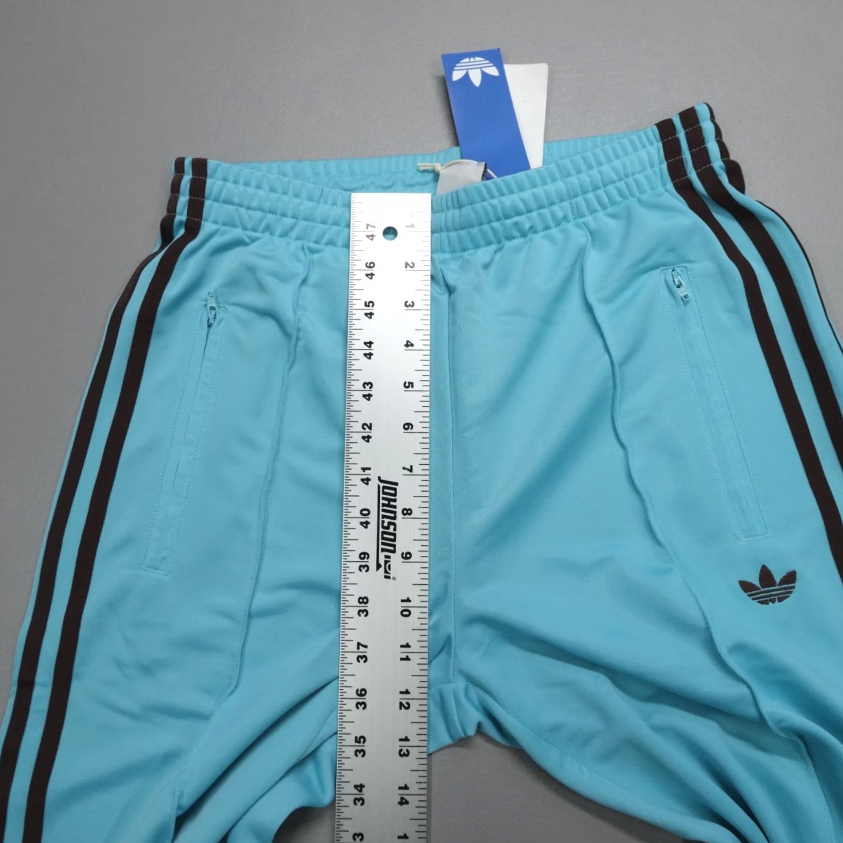 Adidas ADIDAS ORIGINALS Firebird Track Pants Women's S Blue Glow JY2689 Track Pants Adidas Originals Women’s Size S Blue Glow Wide-Leg Pockets Elastic Waist Size 28" / US 6 / IT 42 - 7 Thumbnail