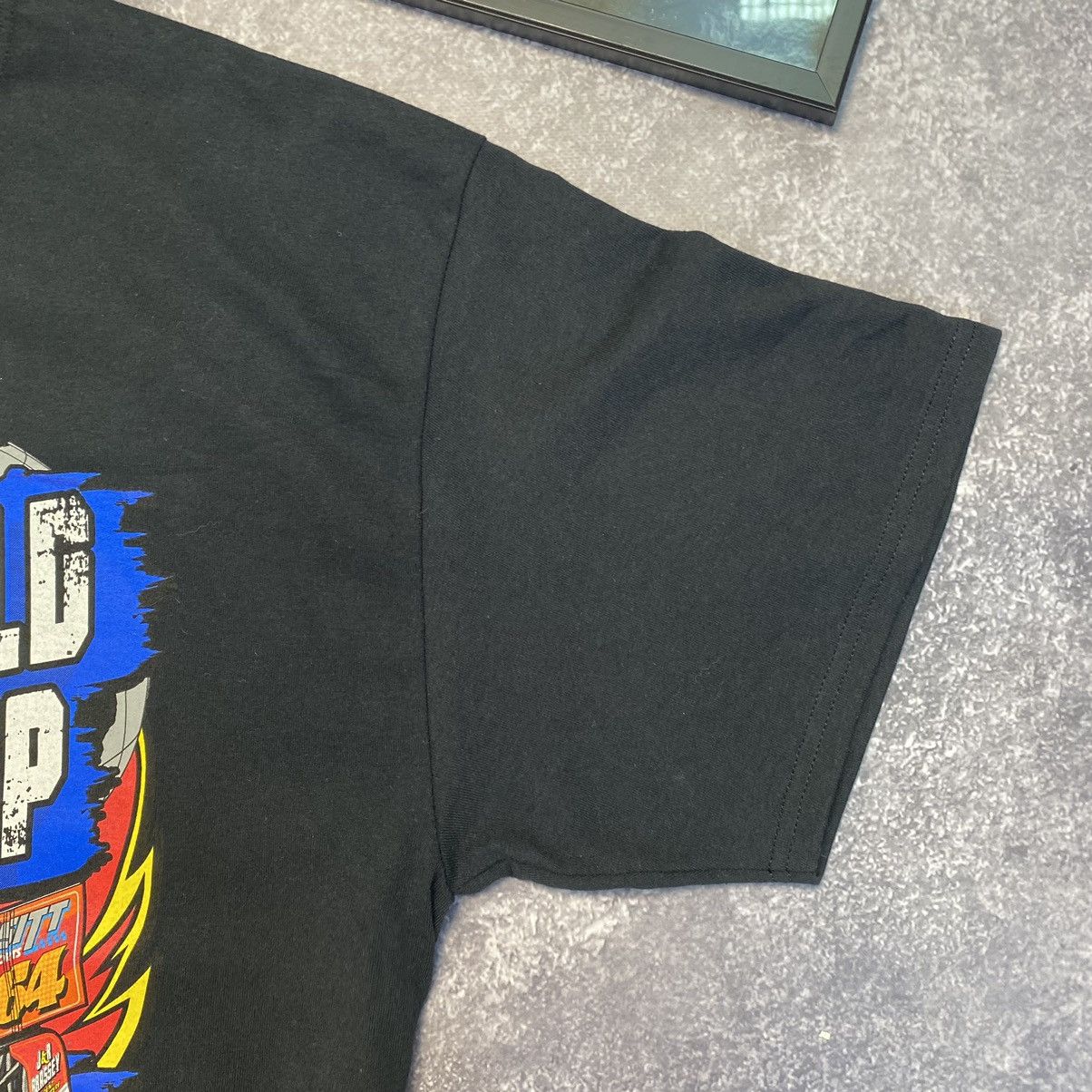 NASCAR Vintage Survived Racing World Championship 2017 nascar tee Size US XL / EU 56 / 4 - 5 Thumbnail
