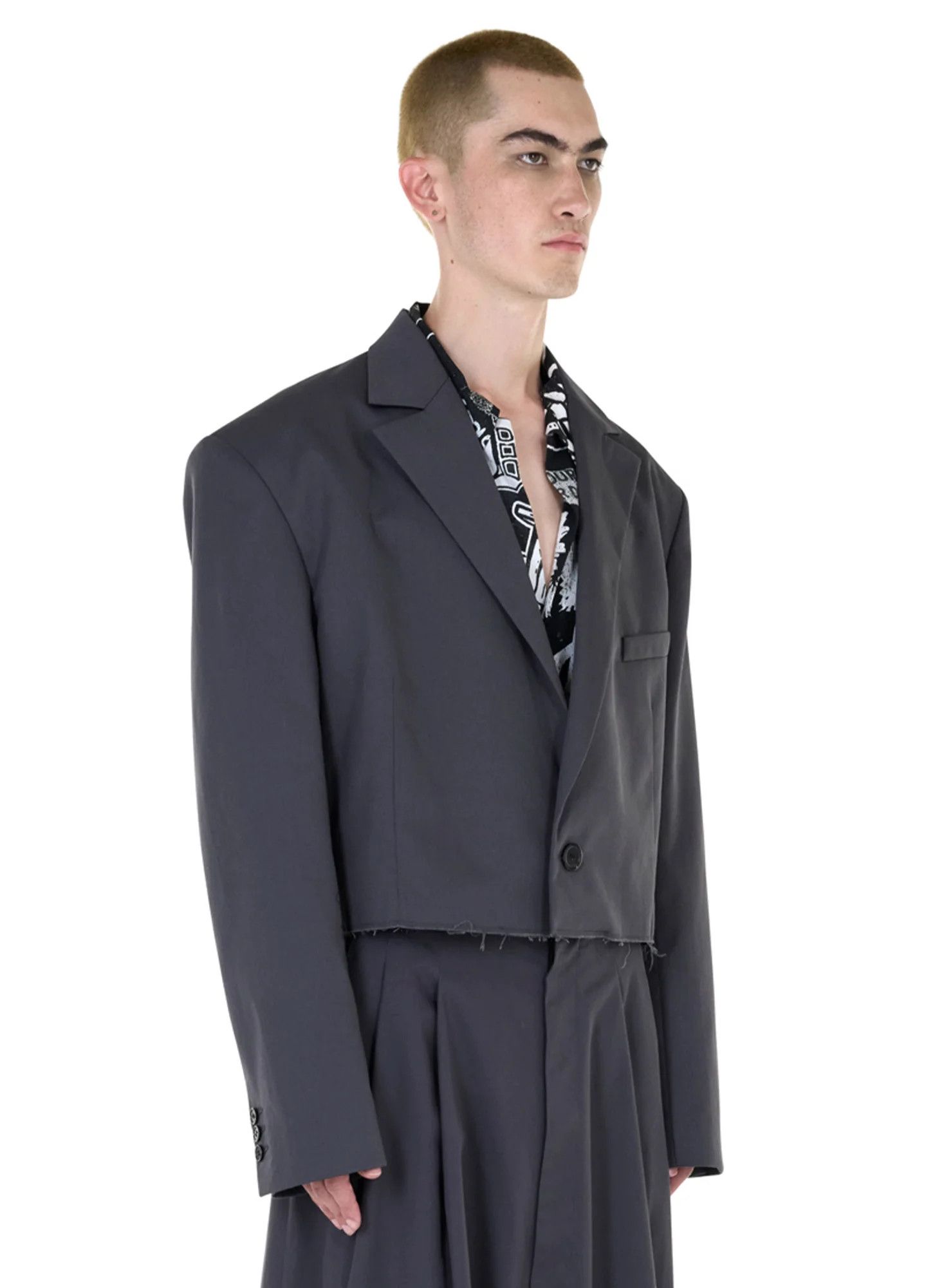 LUU DAN Luu Dan Slashed Blazer (C9 SS2026) Size US S / EU 44-46 / 1 - 2 Thumbnail