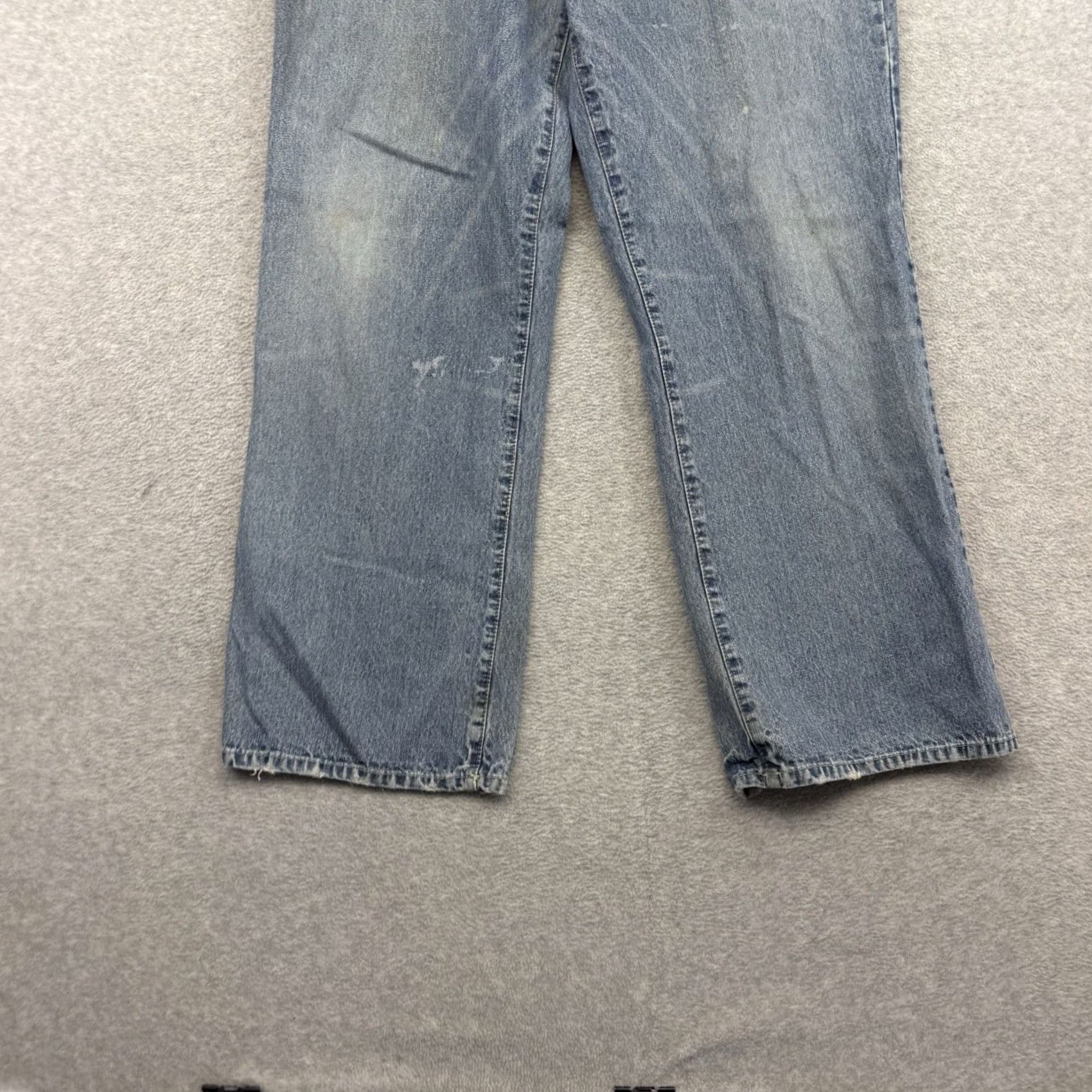 Abercrombie & Fitch VINTAGE Abercrombie & Fitch Jeans Mens 36x30 Grunge Y2K 75654 Straight Denim Blue Distressed 5-Pocket Mens Jeans Washing Machine Compatible Mens Size US 36 / EU 52 - 2 Thumbnail