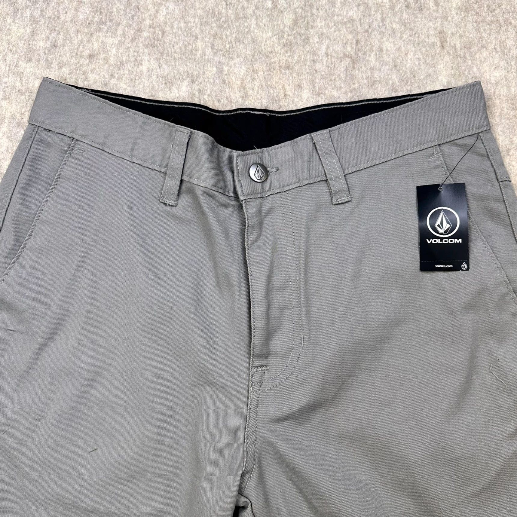 Volcom Volcom Shorts Mens 29 Gray Chino Casual Stretch Flat Front NWT A09117V3 Size US 29 - 2 Thumbnail