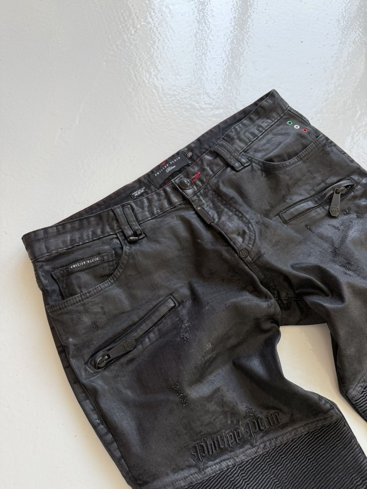 Philipp Plein Philipp Plein born&raised distressed waxed biker denim Size US 36 / EU 52 - 8 Thumbnail