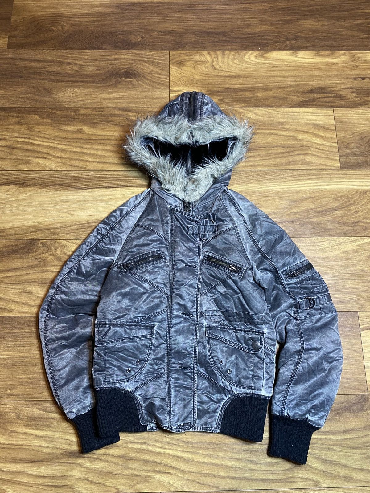 Japanese Brand Jacket Alaska Faux Fur Jacket Fishbone Japanese Style Size US XS / EU 42 / 0 - 3 Thumbnail