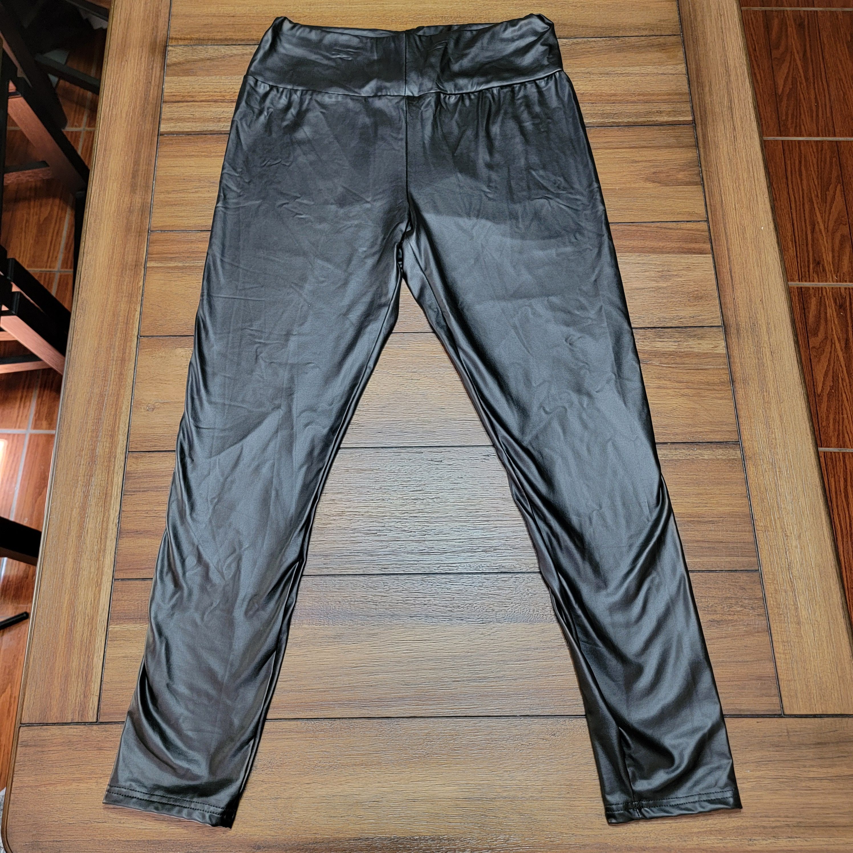 Shein Shein Faux Leather Black Pants - Size XL NWT Size 30" / US 8 / IT 44 - 1 Thumbnail
