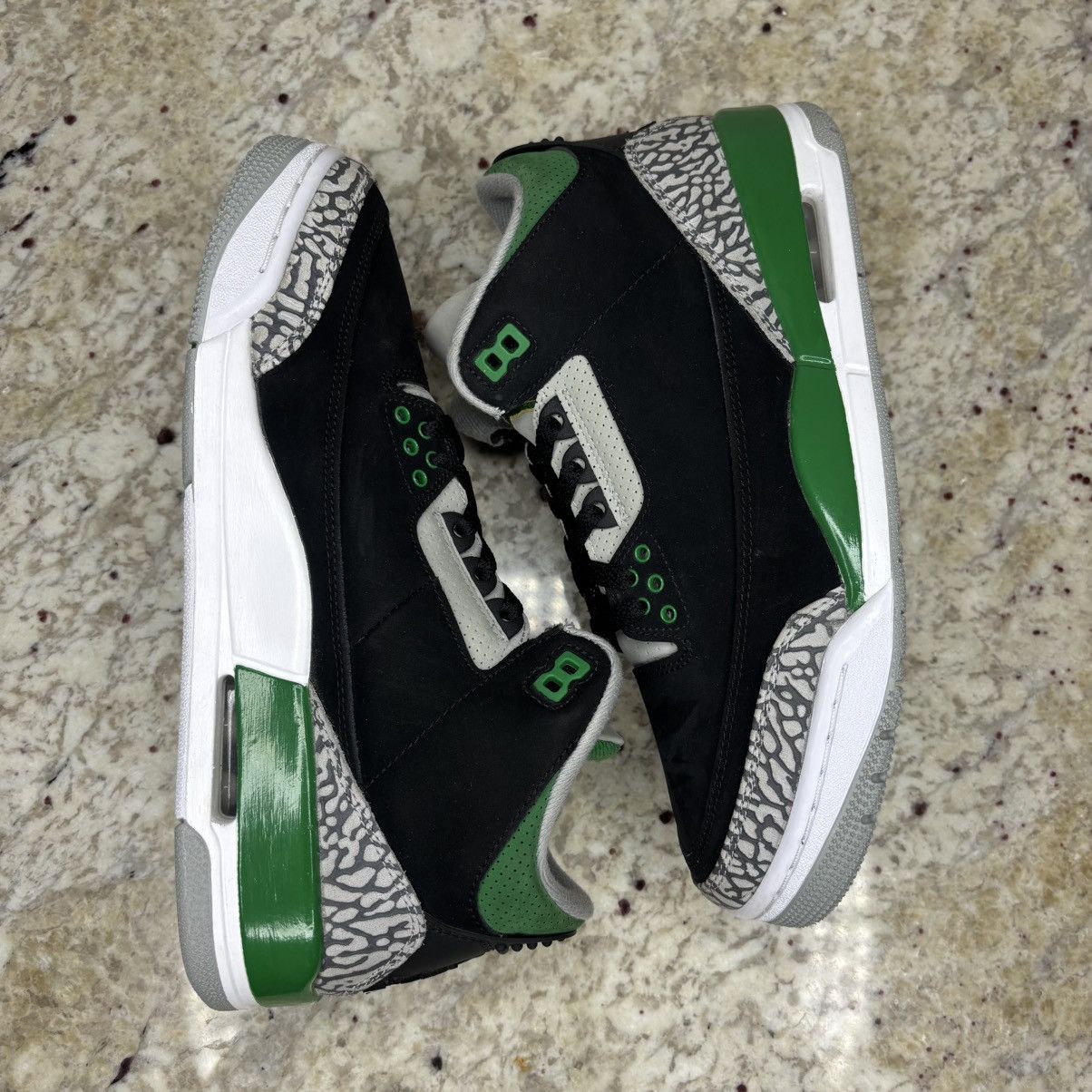 Jordan Brand Size 8 - Jordan 3 Retro Pine Green CLEAN No Box Size US 8 / EU 41 - 15 Thumbnail