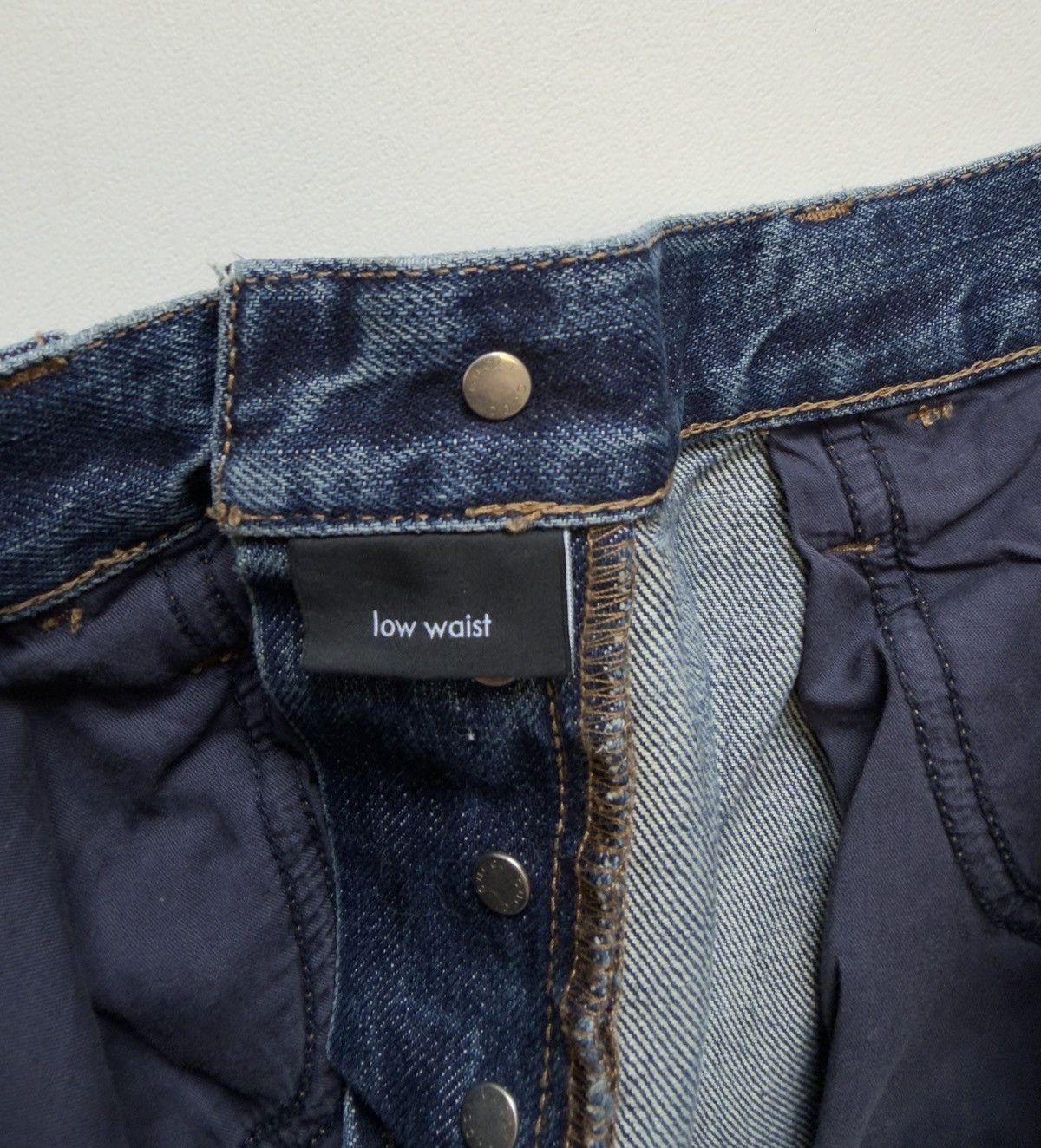 Gucci Early 2010s Washed Blue Skinny Jeans Size US 34 / EU 50 - 6 Thumbnail