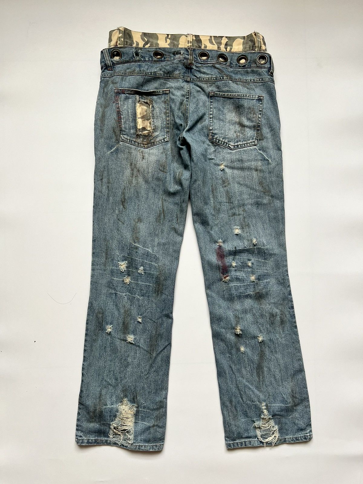 In The Attic In The Attic Double Waist Distressed Denim Size US 33 - 5 Thumbnail