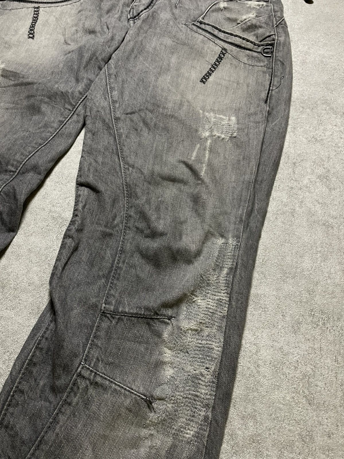 If Six Was Nine RNT23 Skull Destroyed glam denim w/ twisted seams & raw edge Size US 36 / EU 52 - 3 Thumbnail
