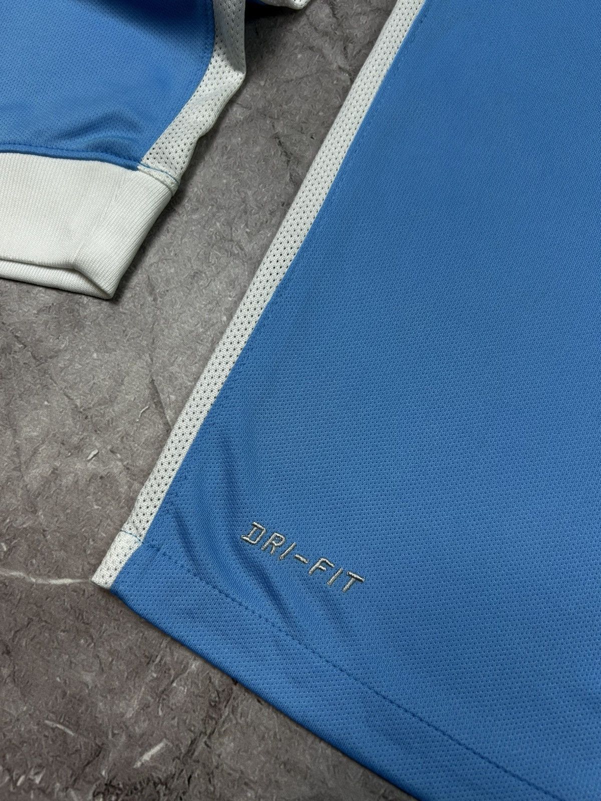 Nike Nike Manchester City De Bruyne 2017/18 home Long Sleeve Size US M / EU 48-50 / 2 - 6 Thumbnail