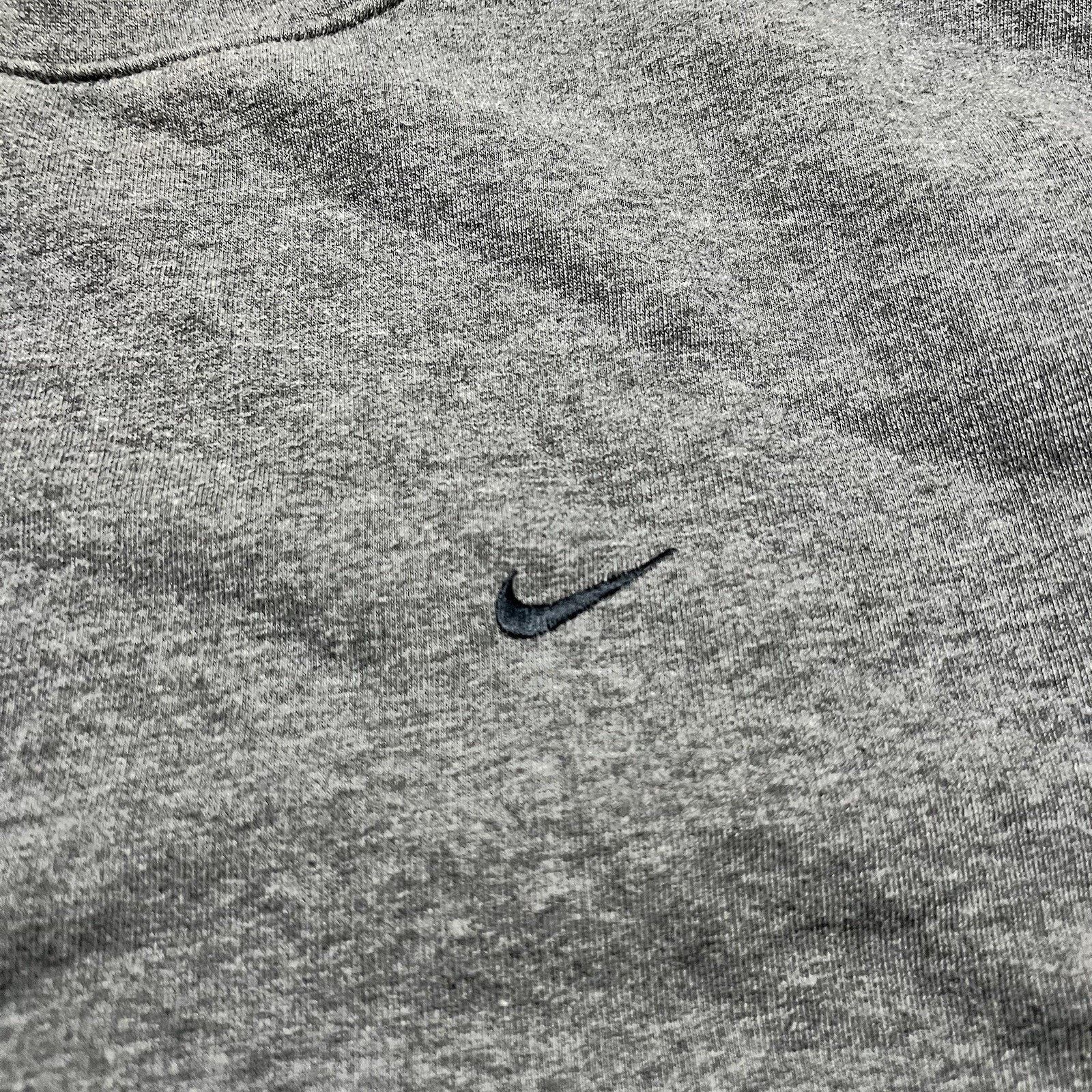Nike Vintage Nike Grey Mini Swoosh Crewneck Sweatshirt Mens XL Size US XL / EU 56 / 4 - 4 Thumbnail