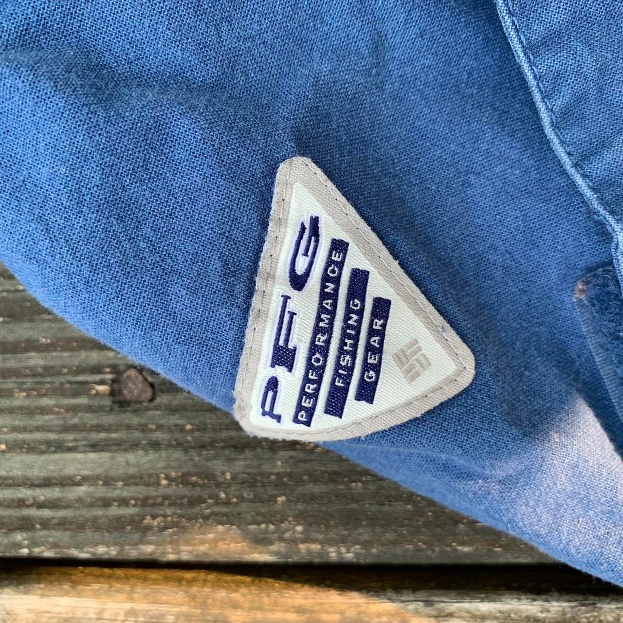 Vintage 80’s royal blue Columbia Pfg Fishing shorts cargo
