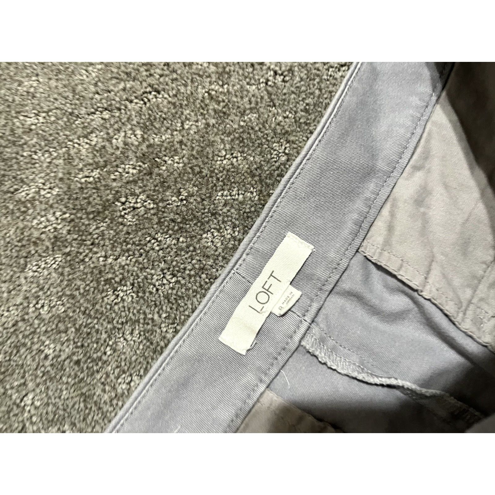 Loft VINTAGE LOFT Women’s Gray Chino Shorts 8 Regular Solid Casual Summer Women's Size 30" / US 8 / IT 44 - 3 Thumbnail