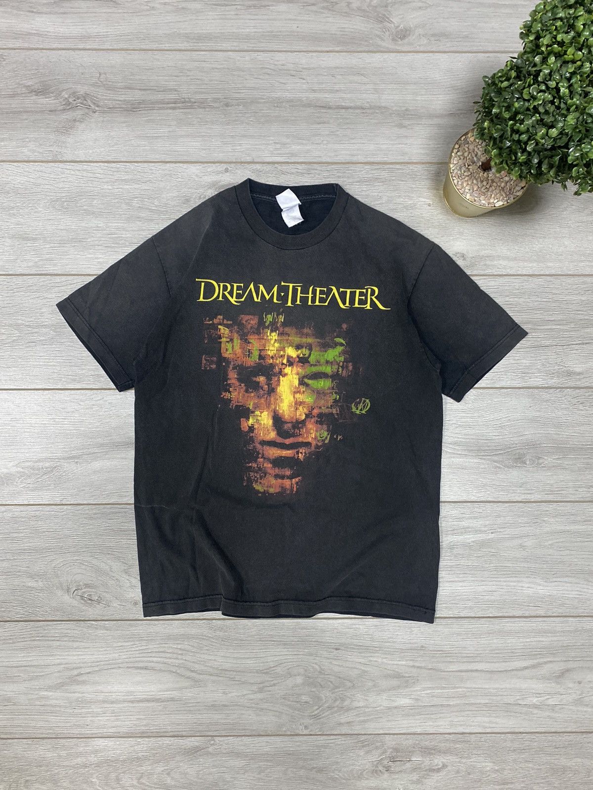 Band Tees 💥 Dream Theater Face vintage t-shirt Faded Size US L / EU 52-54 / 3 - 1 Thumbnail