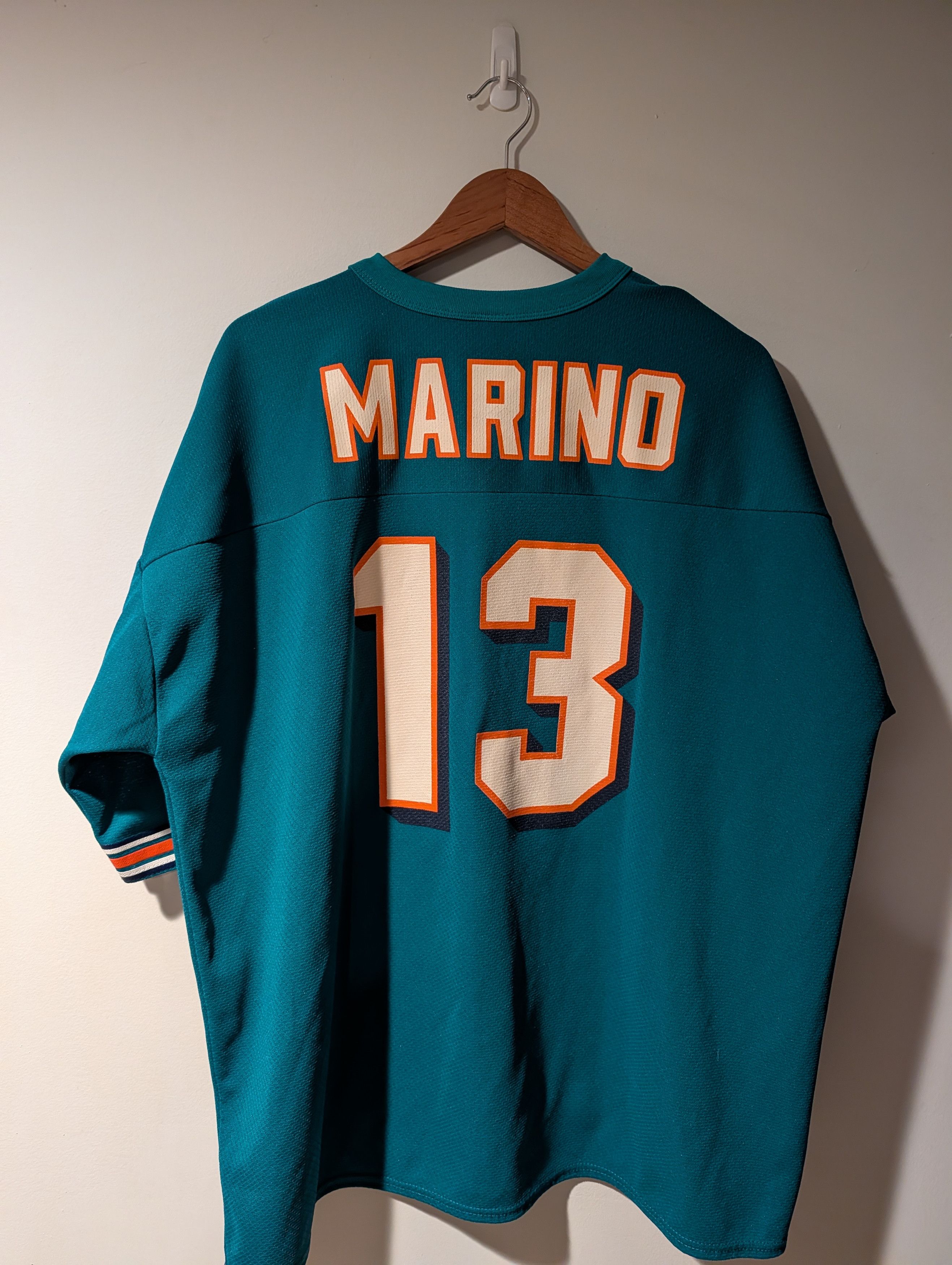 Logo 7 Vintage MIAMI DOLPHINS NFL Jersey DAN MARINO Logo 7 EUC Size US XXL / EU 58 / 5 - 1 Thumbnail