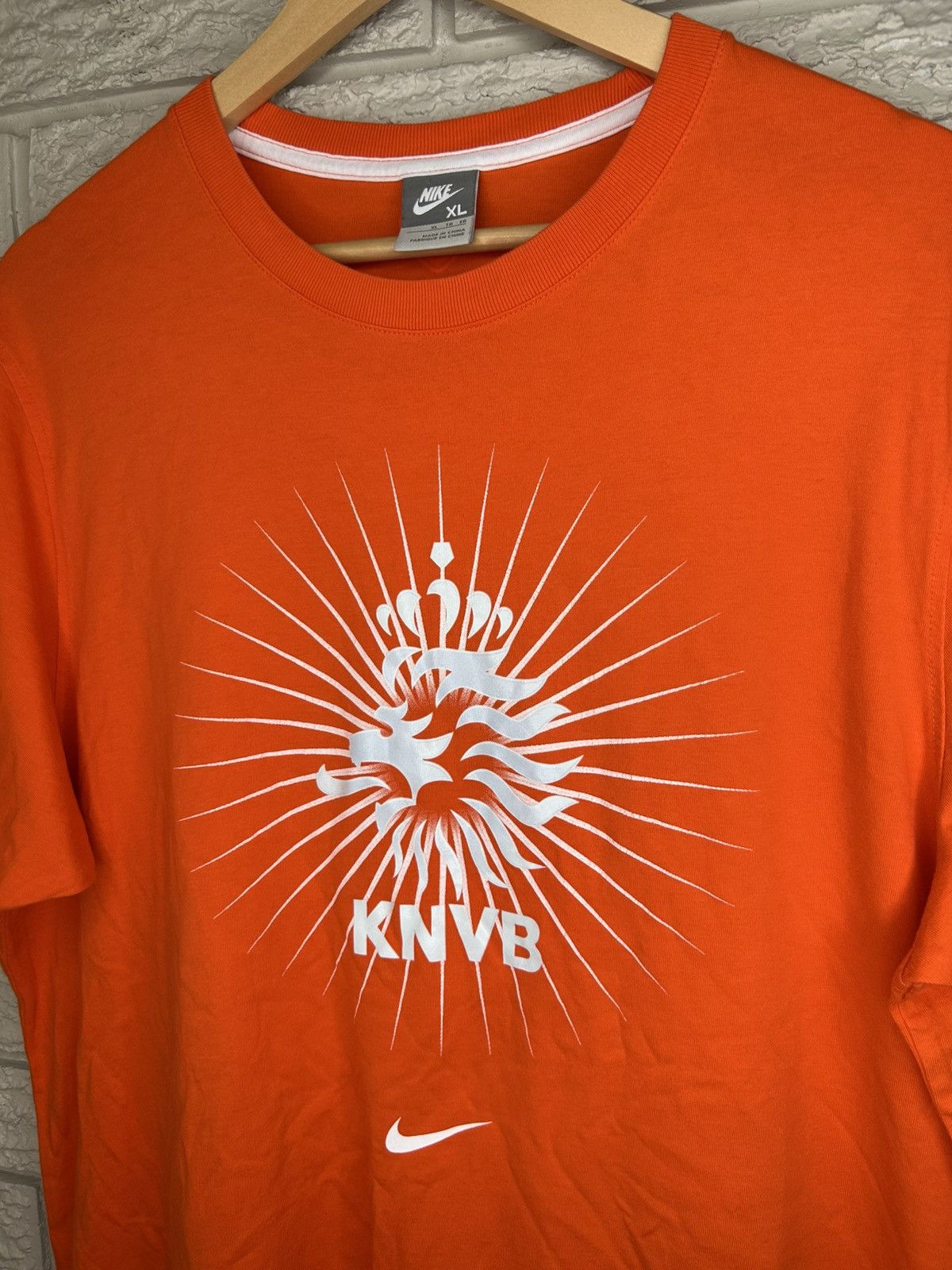 Nike Vintage Nike Netherlands Center Swoosh T Shirt Size US XL / EU 56 / 4 - 3 Thumbnail