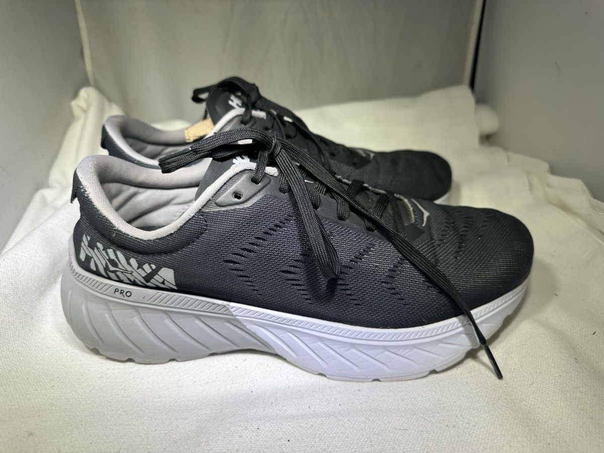 Hoka PreOwned Hoka One One Mach 2 Women's 9.5 Black Size US 9.5 / IT 39.5 - 3 Thumbnail