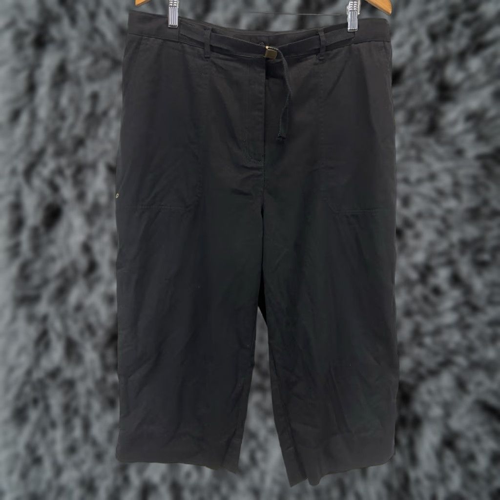 Ralph Lauren VINTAGE Lauren Ralph Lauren Capri Chino Pants Belted Women's 18W Plus Black Size 18W Capri Pants Ladies Belted 21.5" Inseam Vintage 90s? (no extra) Size 40" / US 18 - 1 Thumbnail
