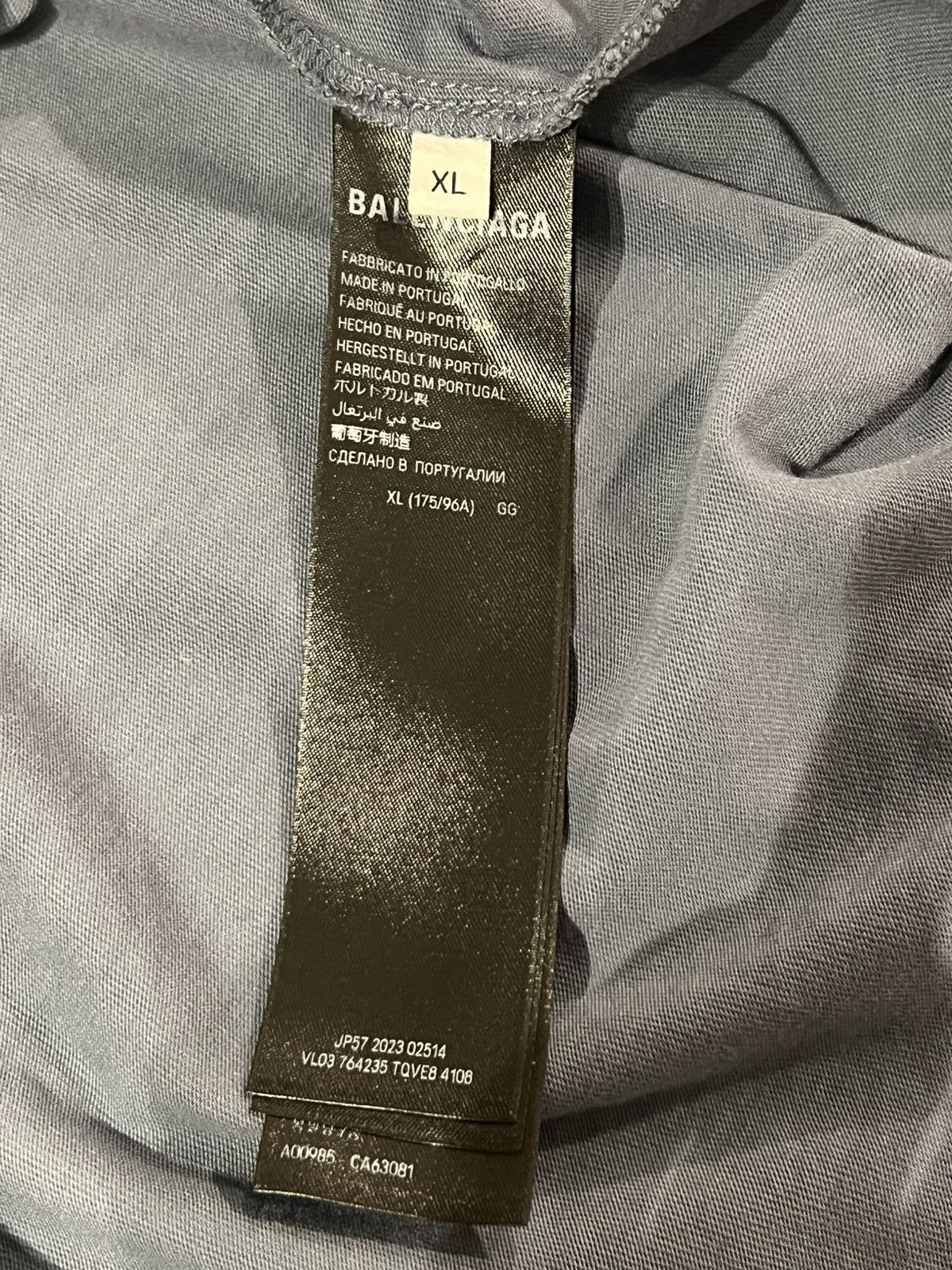 Balenciaga Balenciaga See Now Buy Now Distressed T shirt Size US XL / EU 56 / 4 - 4 Thumbnail