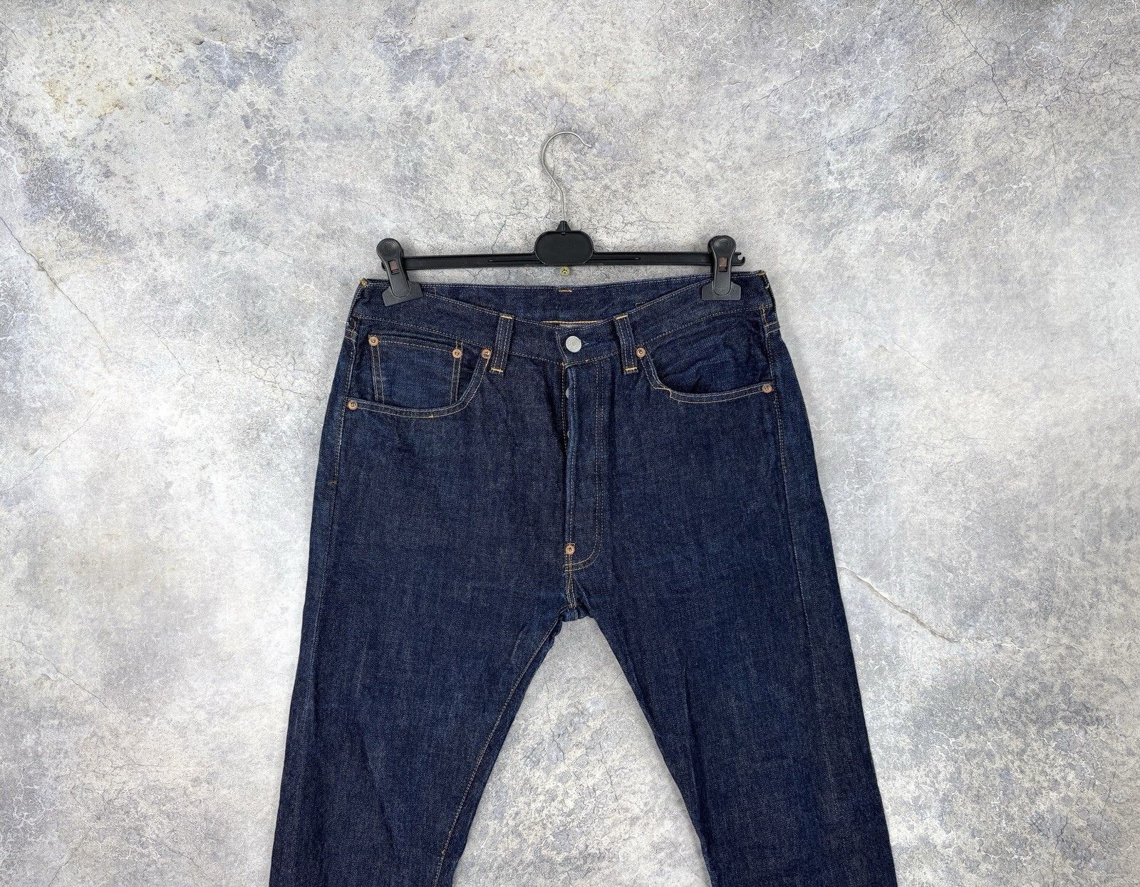 Levi's LEVI'S 501XX 37501 Made in JAPAN Selvedge Big-E Vintage W36 Size US 36 / EU 52 - 3 Thumbnail
