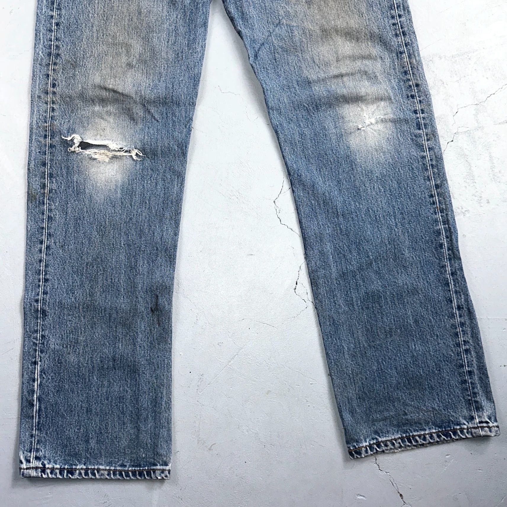 Levi's VINTAGE Levi's 501 Jeans Men 36x34 Blue Mid Wash 90s Straight Denim Cotton Button Closure Active Classic Size US 36 / EU 52 - 3 Thumbnail
