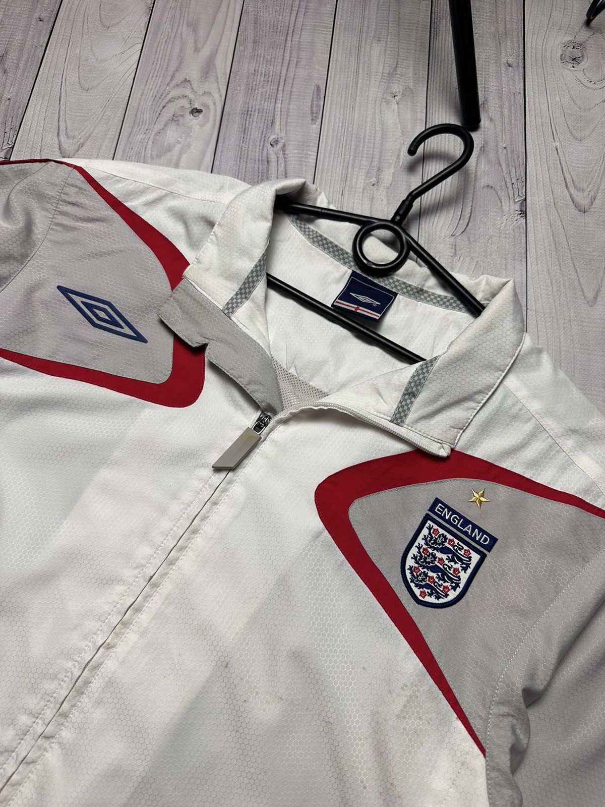 Umbro × Vintage Vintage England Umbro track jacket size M Size US M / EU 48-50 / 2 - 3 Thumbnail