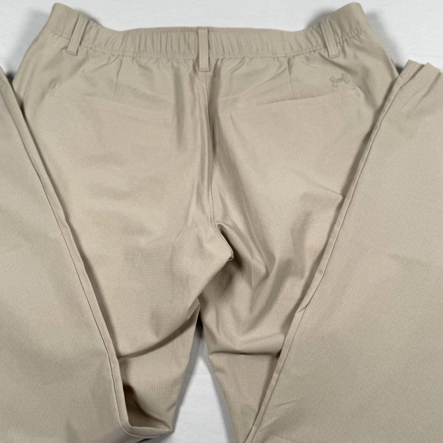 Under Armour Under Armour Golf Pants Mens 36x32 Beige Elastic Waist 100% Polyester Khakis Pockets Inseam 32 Golfcore Nike Size US 36 / EU 52 - 5 Thumbnail