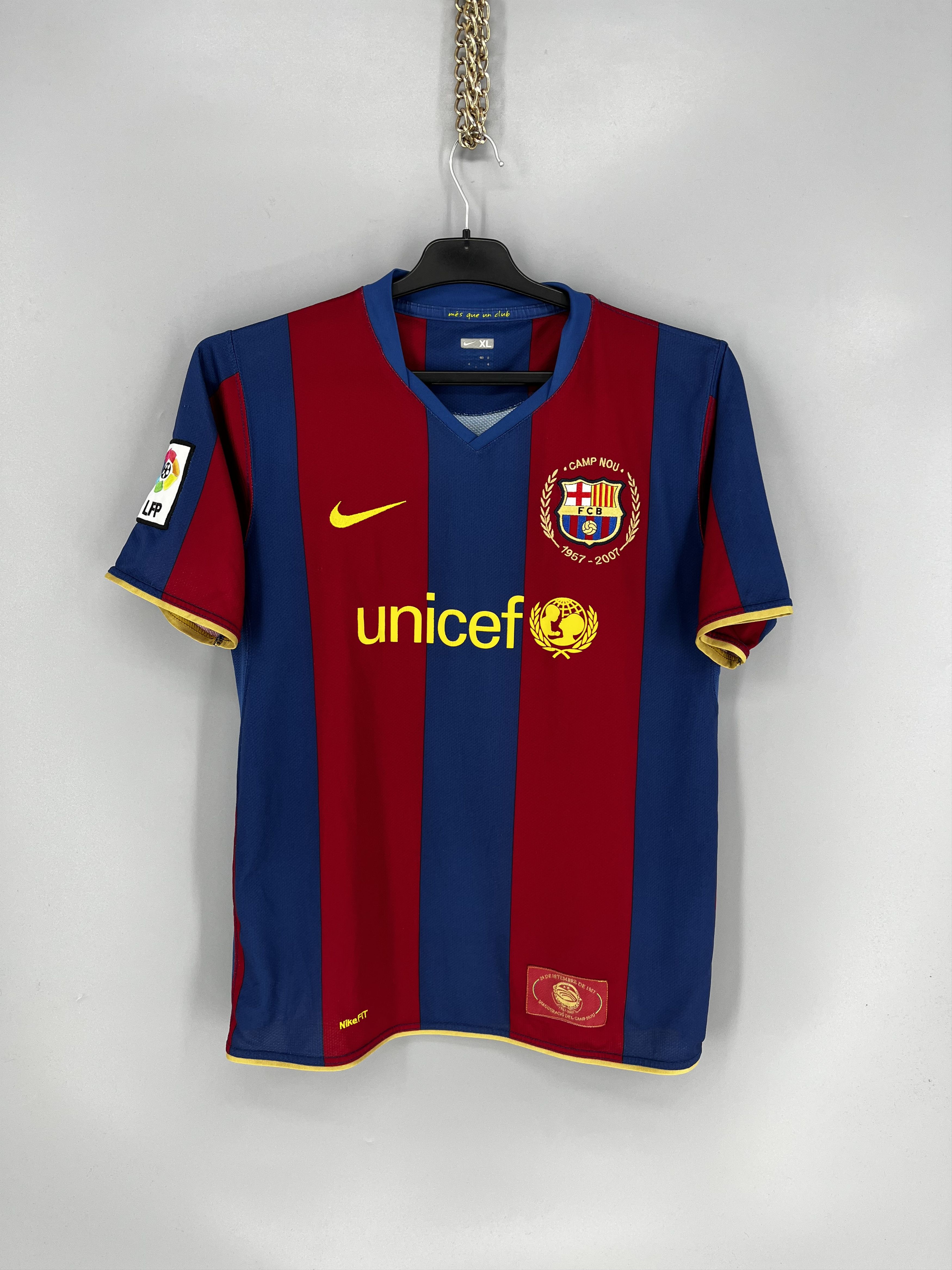 Nike Barcelona Nike 2007 Jersey Vintage Y-Shirts Size XL Size US XS / EU 42 / 0 - 1 Thumbnail