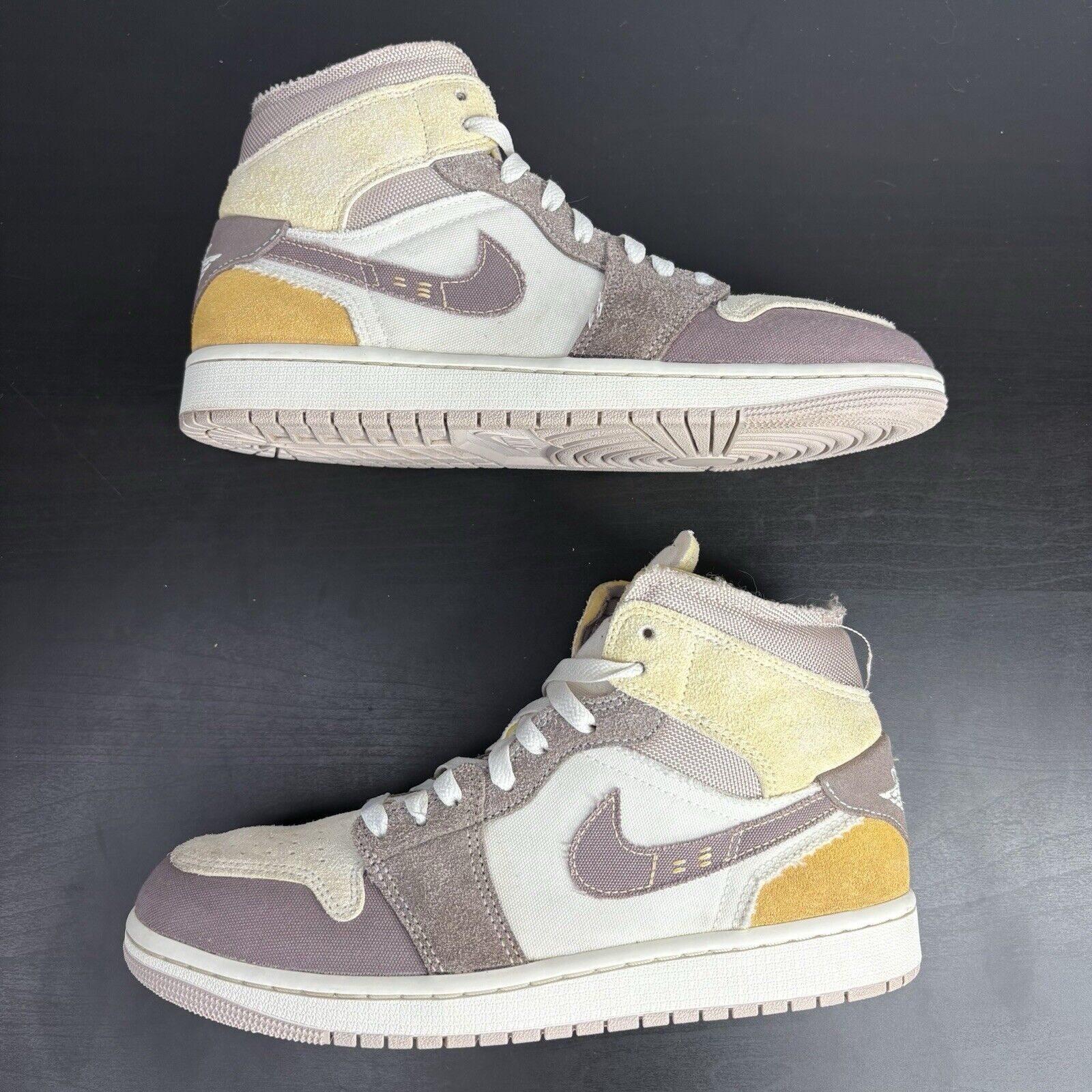 Nike Size 9 - Jordan 1 Mid SE Craft Inside Out Size US 9 / EU 42 - 3 Thumbnail