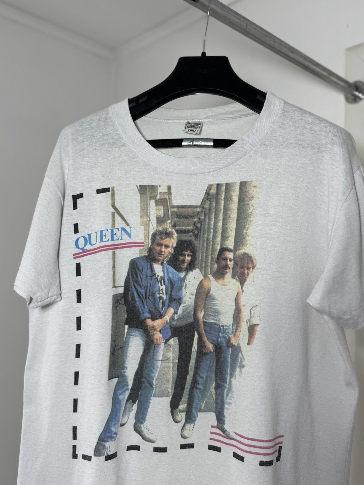 Band Tees Vintage 1980s QUEEN Promo Band Tee Single Stitch Size US L / EU 52-54 / 3 - 2 Thumbnail