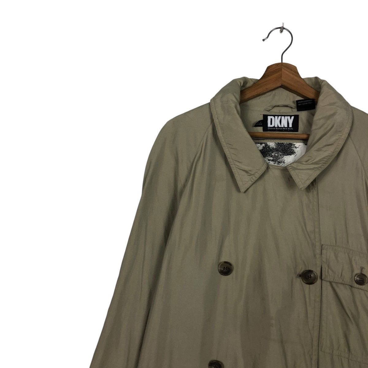 DKNY × Japanese Brand 🔥VINTAGE LONG JACKET DKNY BONDAGE PARACHUTE BIG LOGO LINING Size US M / EU 48-50 / 2 - 9 Thumbnail