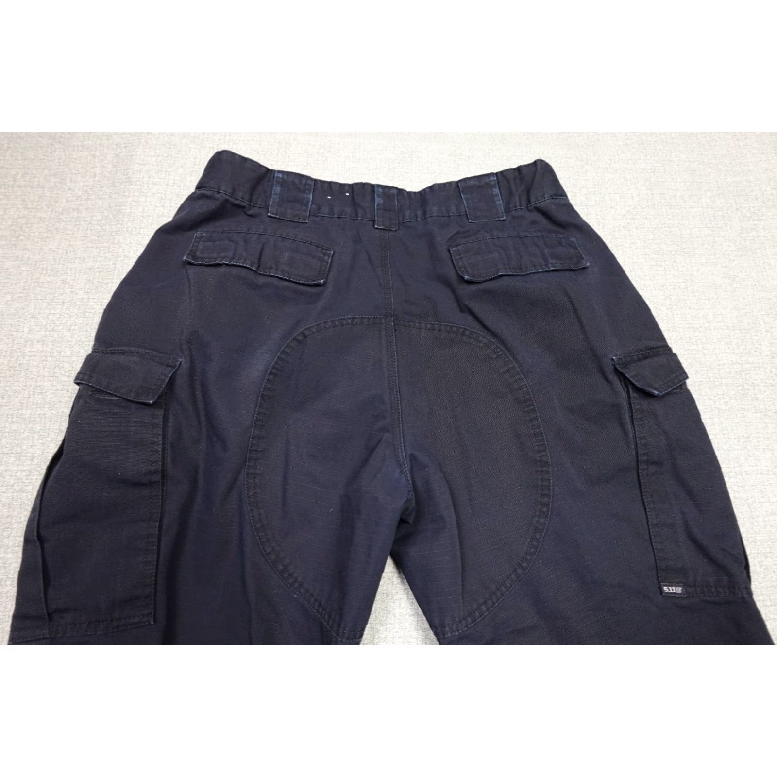 Vintage 5.11 Tactical Pants Mens 34x32 Blue Cargo Straight Outdoors Loose Fit Uniform Pants Size US 34 / EU 50 - 7 Thumbnail