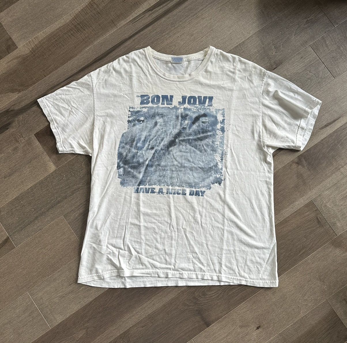 Bon Jovi × Hanes × Vintage Vintage Bon Jovi Tour Tee Size US XL / EU 56 / 4 - 1 Thumbnail