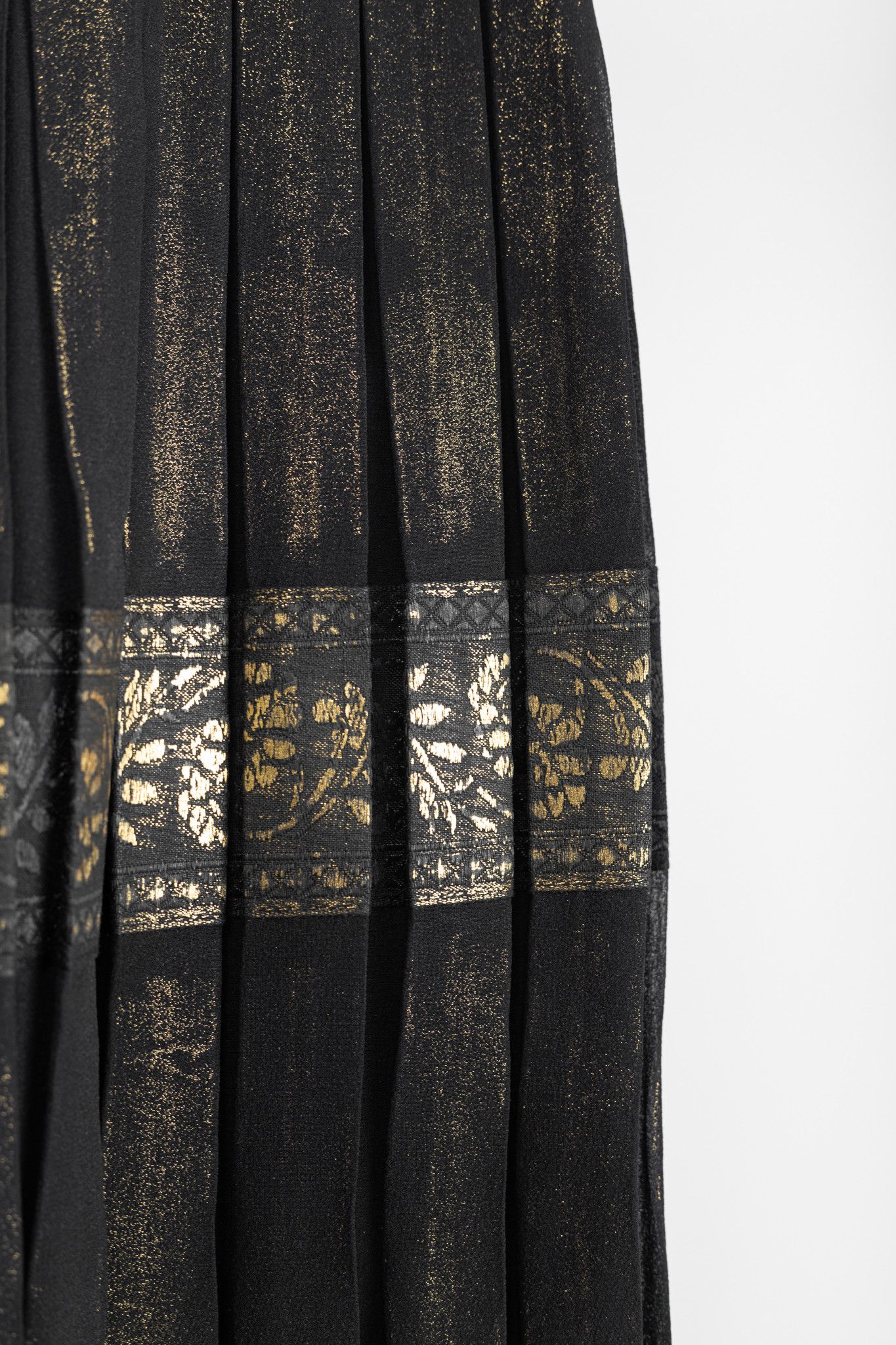 Jean Paul Gaultier Jean Paul Gaultier Silk Foil Pleated Lace-Hem Midi Skirt Size 30" / US 8 / IT 44 - 6 Thumbnail