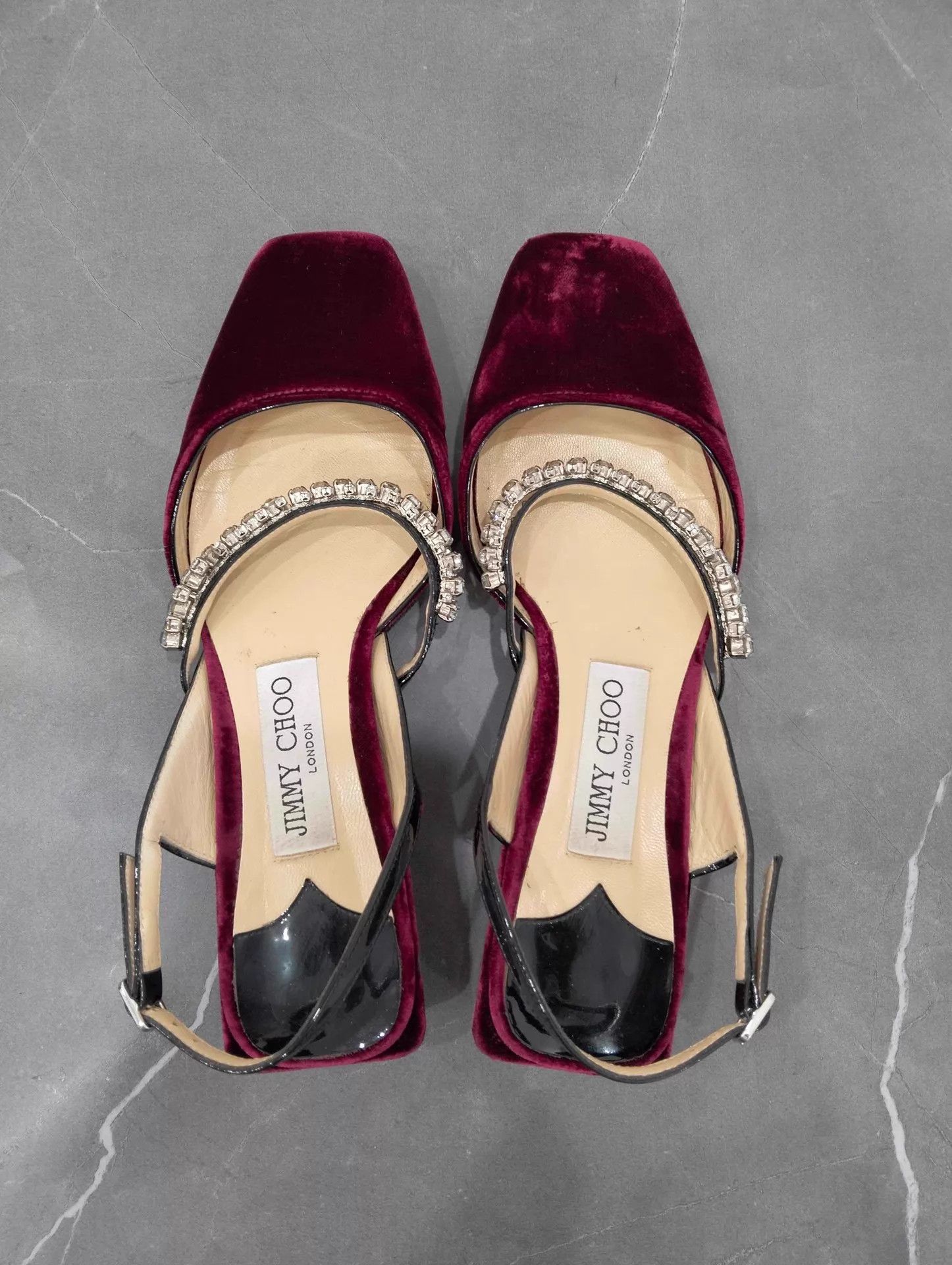 Jimmy Choo Jimmy Choo Burgundy Velvet Crystal Pumps Women's 35.5 Size US 5 / IT 35 - 7 Thumbnail