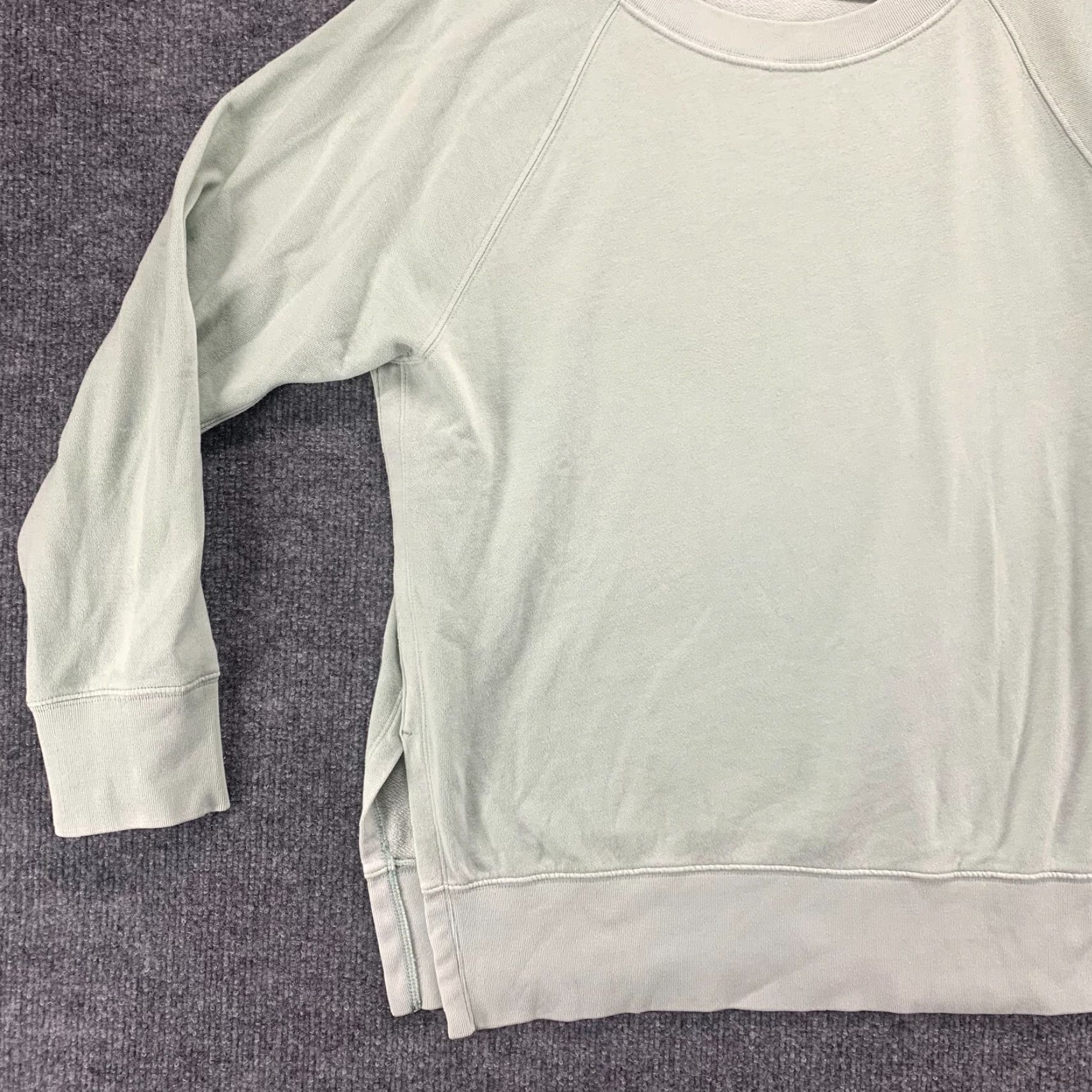 Gap Gap Sweatshirt Womens Medium M Green Pullover Side Slit Casual Ladies Crewneck Pullover Crew Neck Solid Cotton Polyester Comfort Regular Size M / US 6-8 / IT 42-44 - 5 Thumbnail