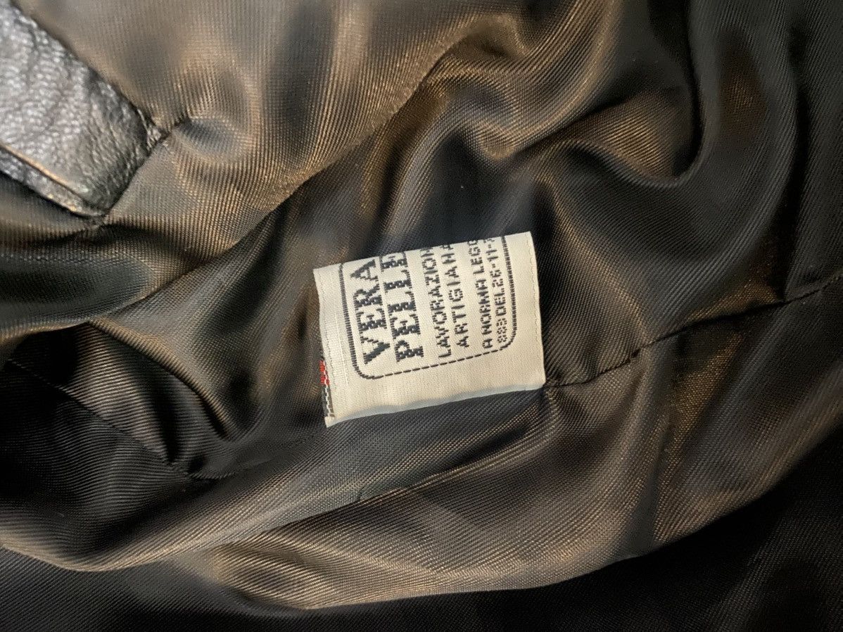 Vera Pelle Vera Pelle Vintage genuine leather jacket made in Italy. Size US M / EU 48-50 / 2 - 6 Thumbnail