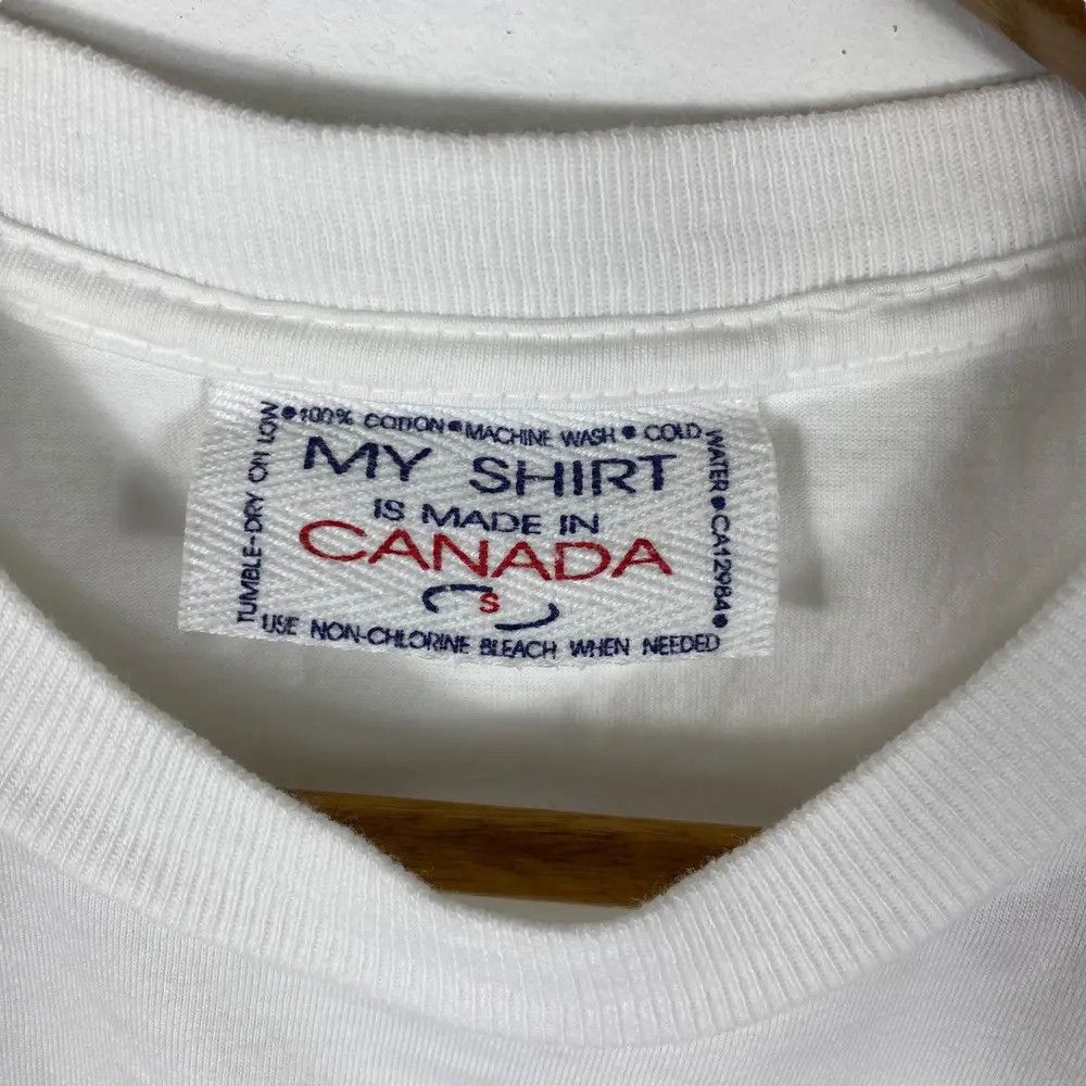 Vintage Vintage 90's VANCOUVER CANADA Art Graphic Tee Shirt Size US S / EU 44-46 / 1 - 6 Thumbnail