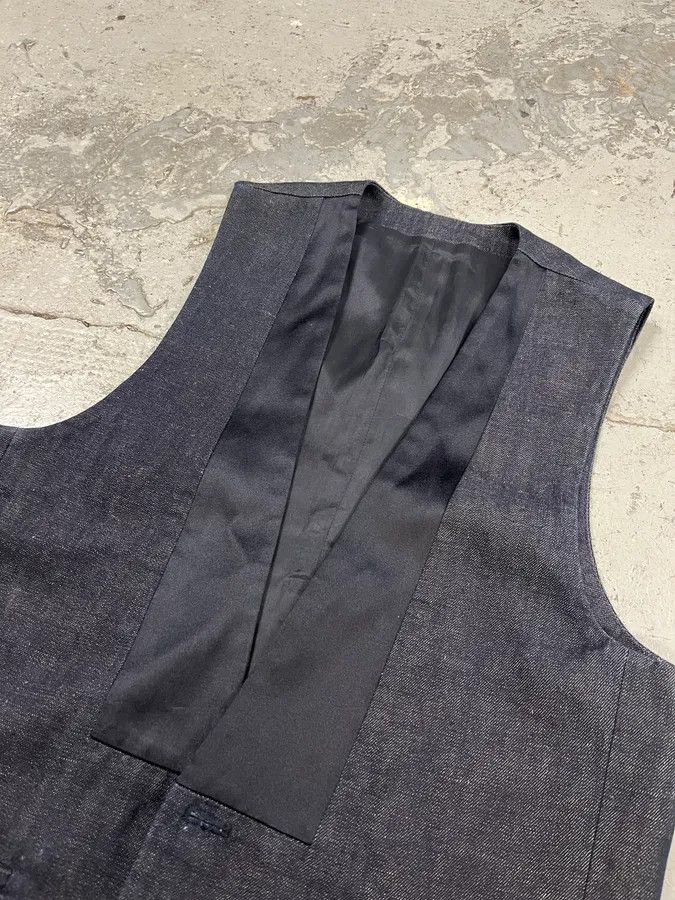 Maison Margiela SS2011 Maison Margiela Grey Minimalist Pure Vest Size US S / EU 44-46 / 1 - 10 Thumbnail
