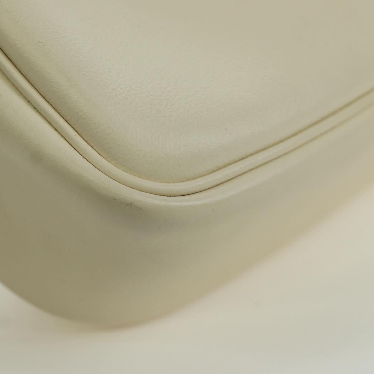 Fendi Fendi Leather Easy Baguette Chain Shoulder Bag Ivory Size ONE SIZE - 3 Thumbnail