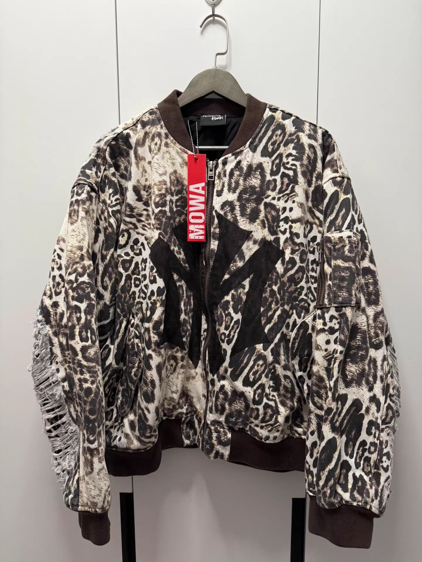 Mowalola mowalola x ksubi NY logo leopard print bomber XL/XXL new Size US XL / EU 56 / 4 - 1 Thumbnail