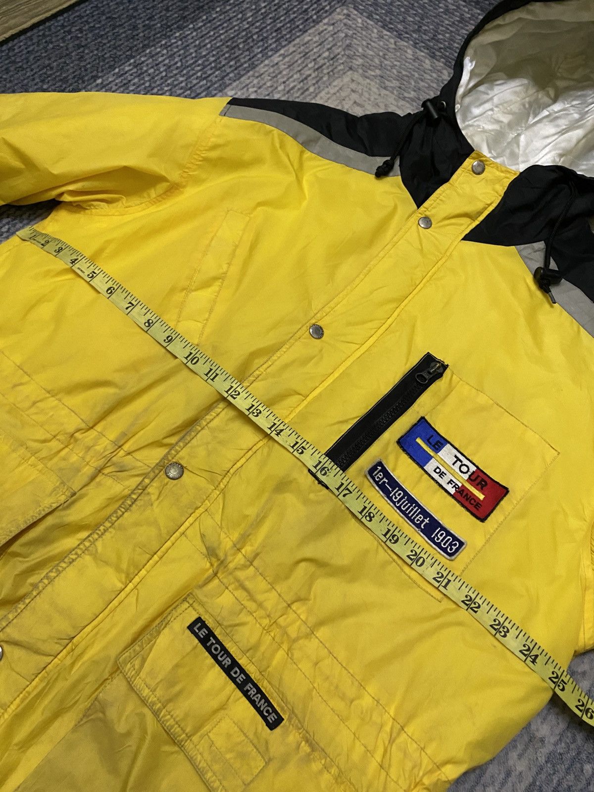 Vintage Vintage Official Tour De France Raincoat Size US XL / EU 56 / 4 - 7 Thumbnail